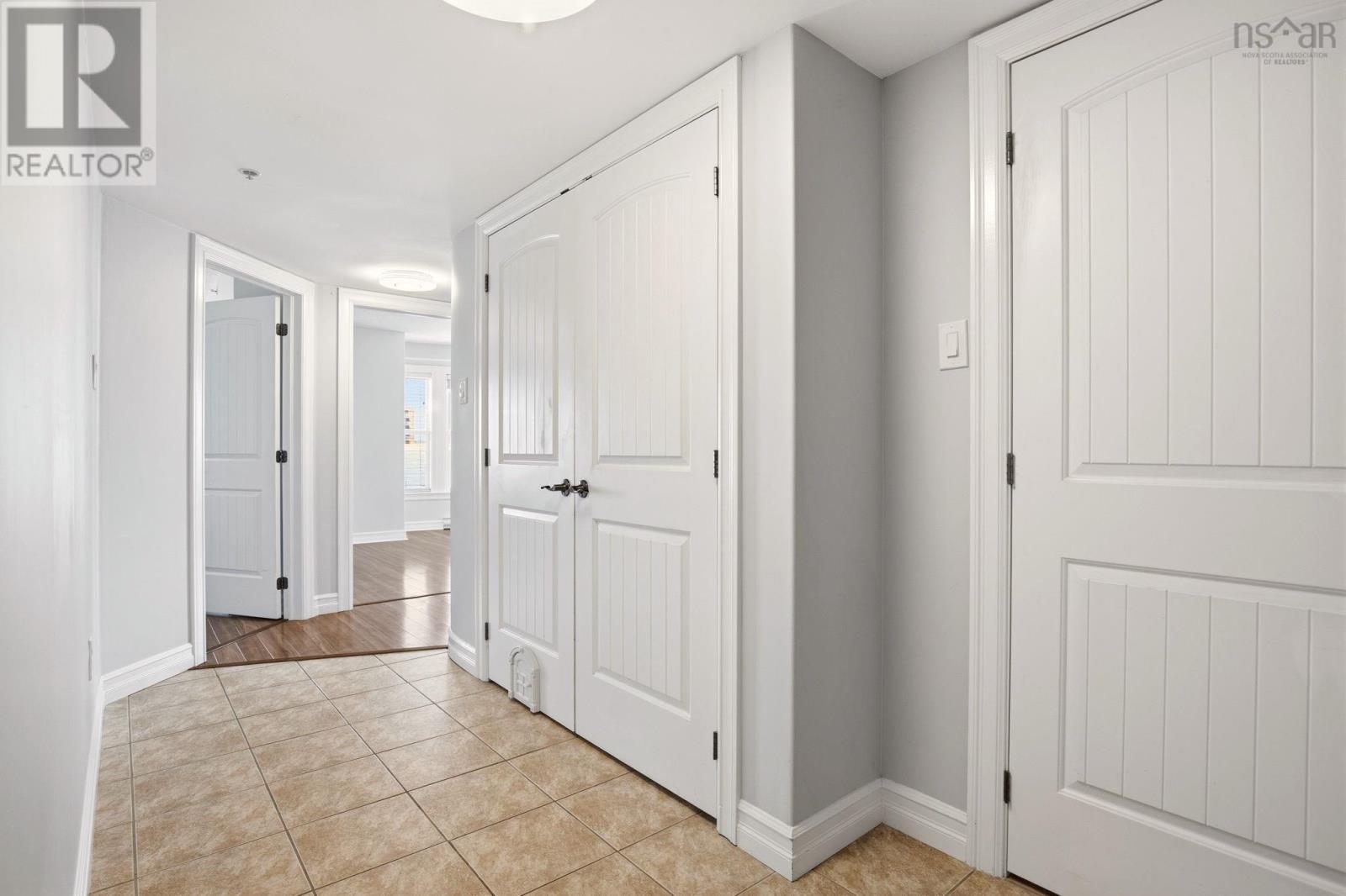 601 5505 Falkland Street Property Photo 15