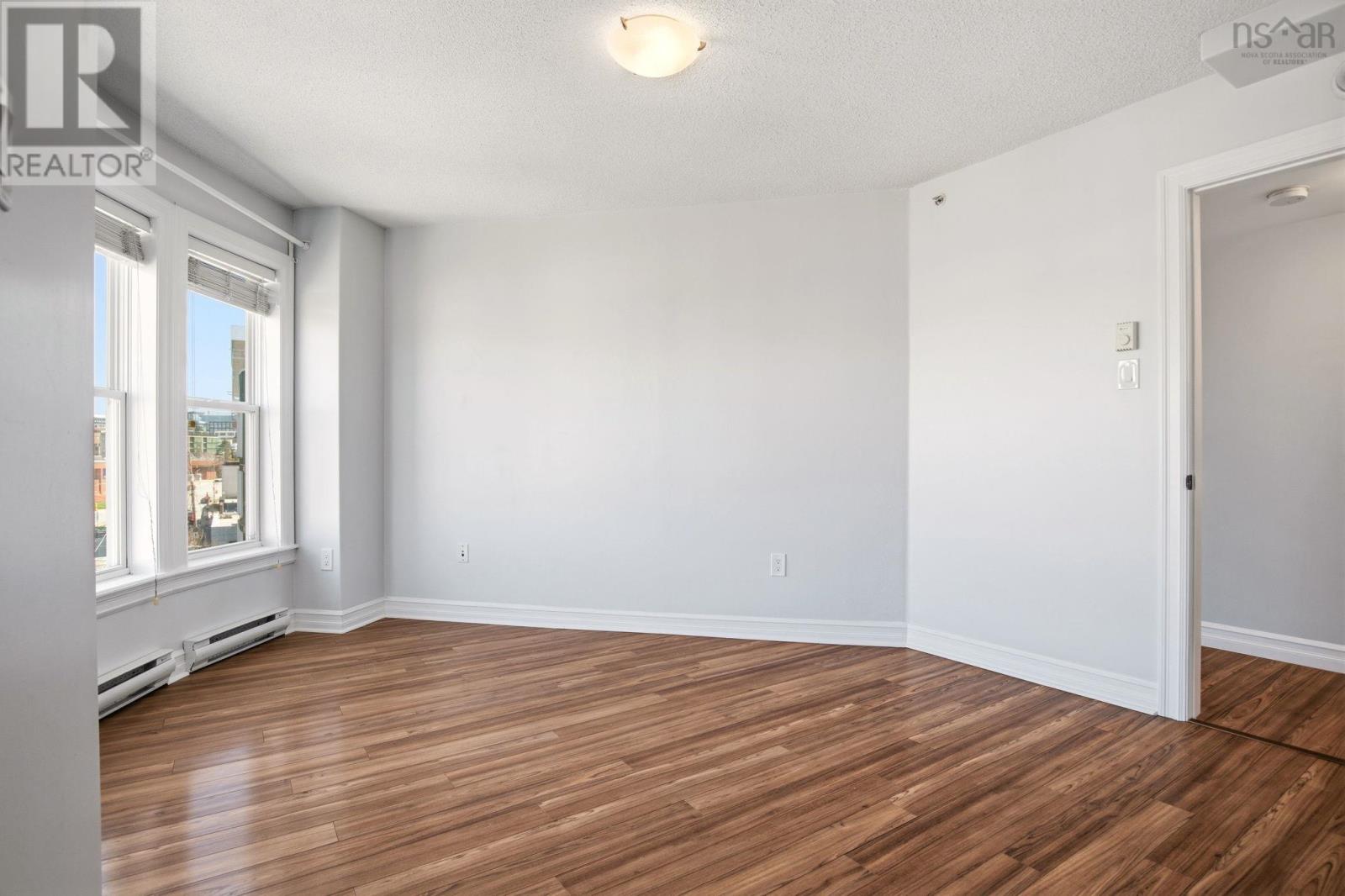 601 5505 Falkland Street Property Photo 20