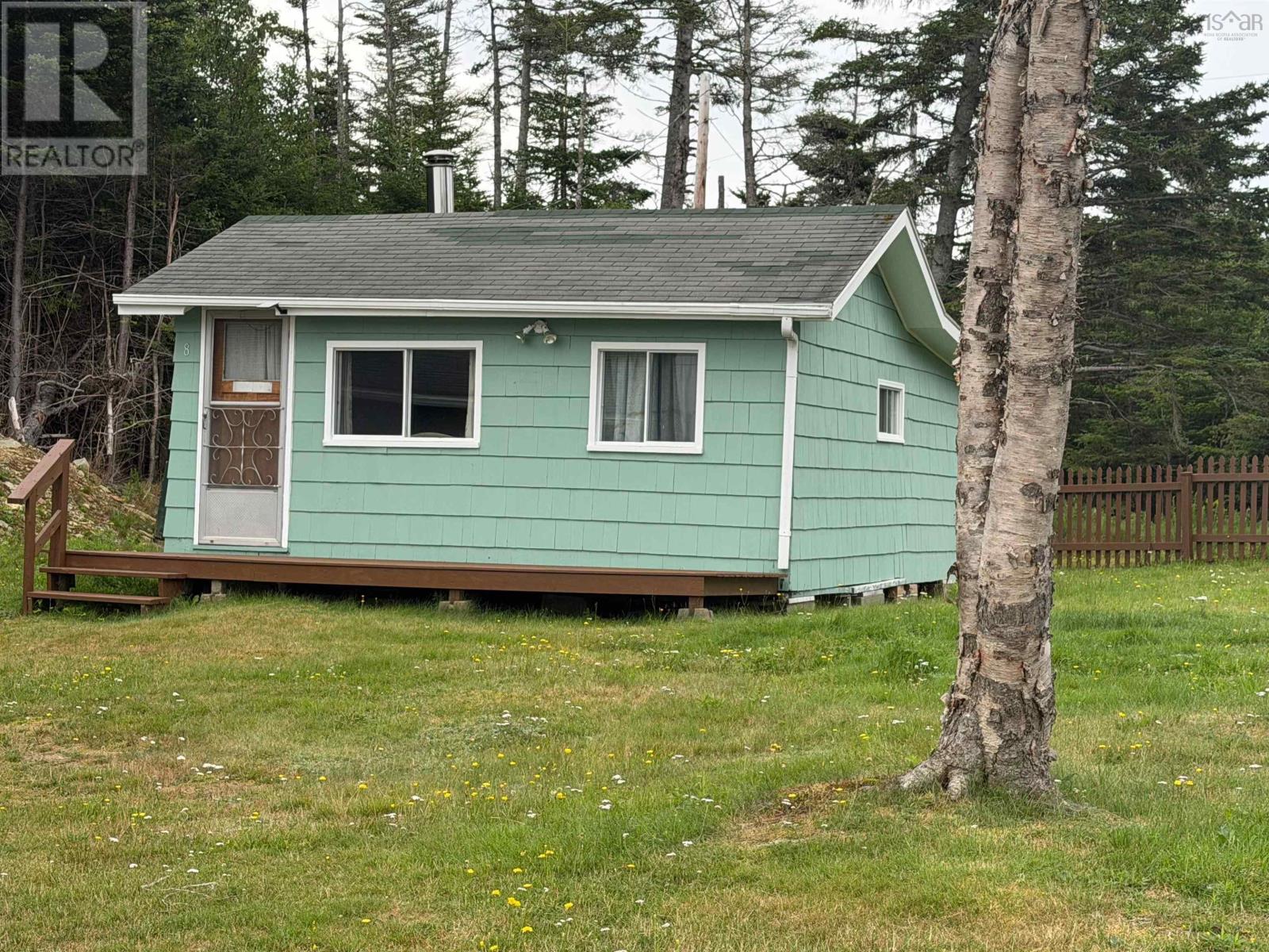 145 West Liscomb Point Road Property Photo 9