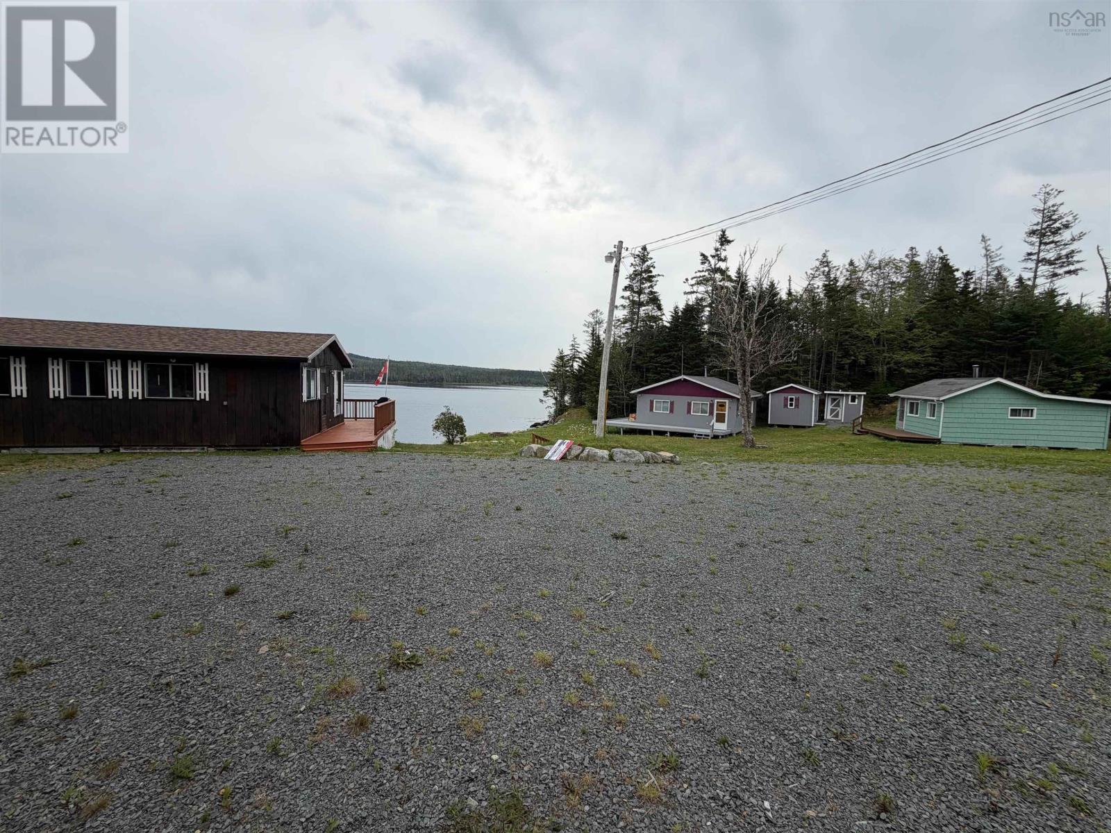 145 West Liscomb Point Road Property Photo 24