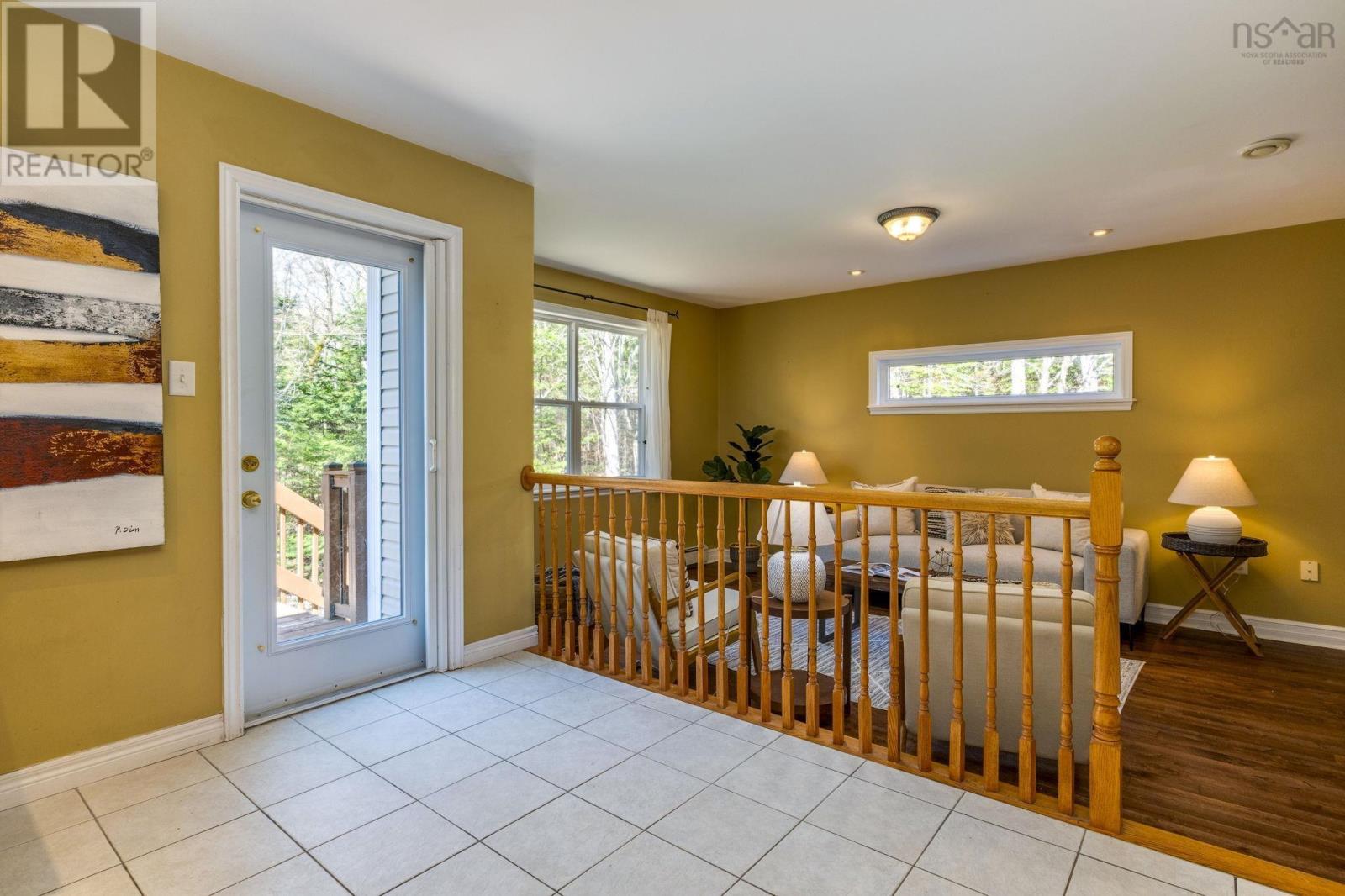 255 Sandwick Drive Property Photo 15