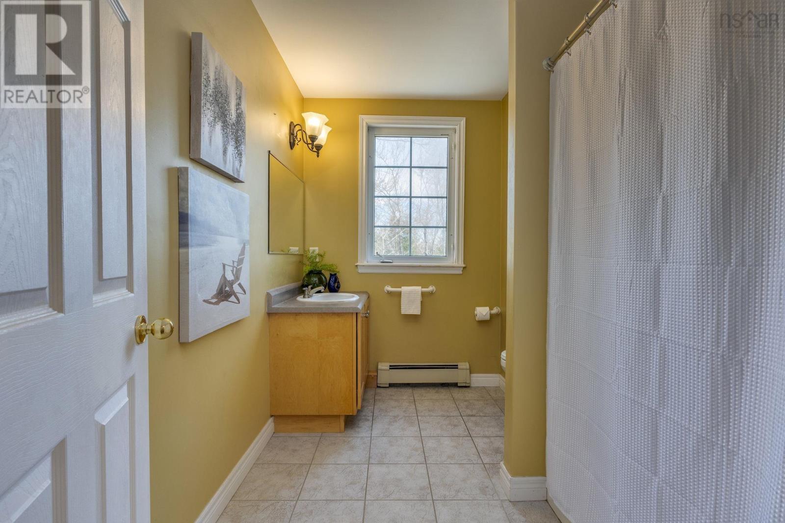 255 Sandwick Drive Property Photo 29