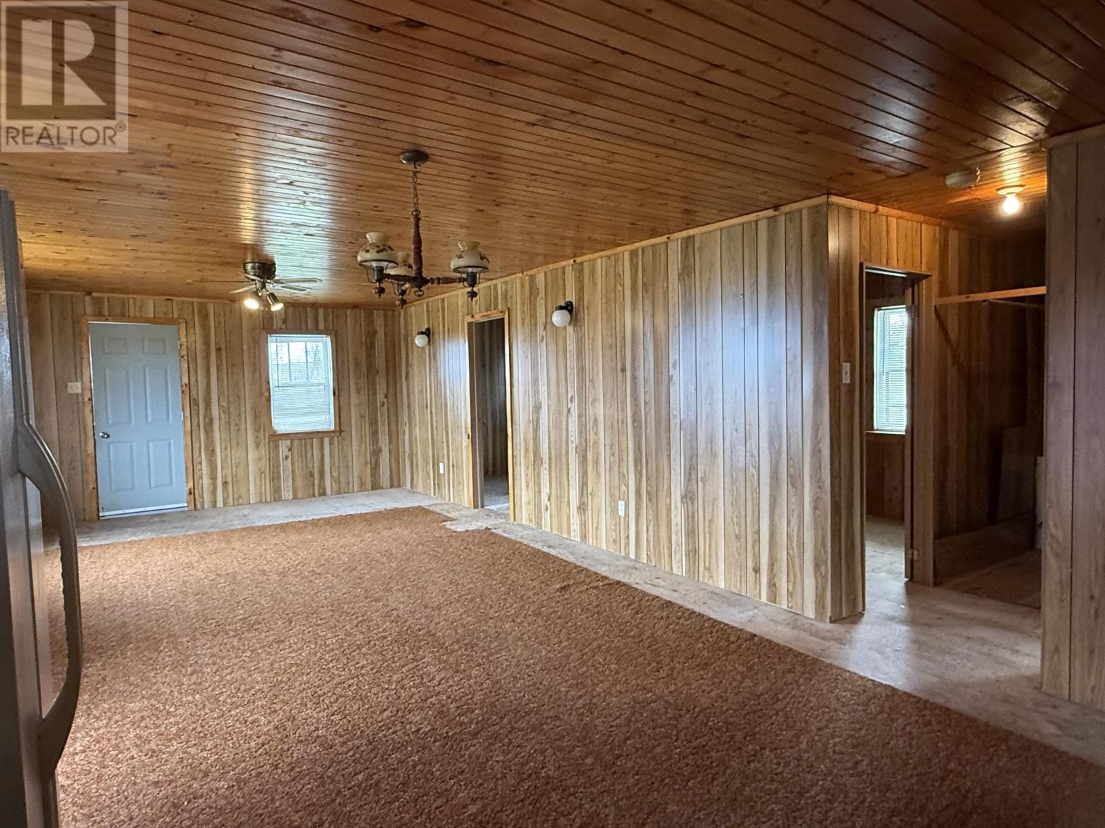 105 Murdocks Lane Property Photo 13