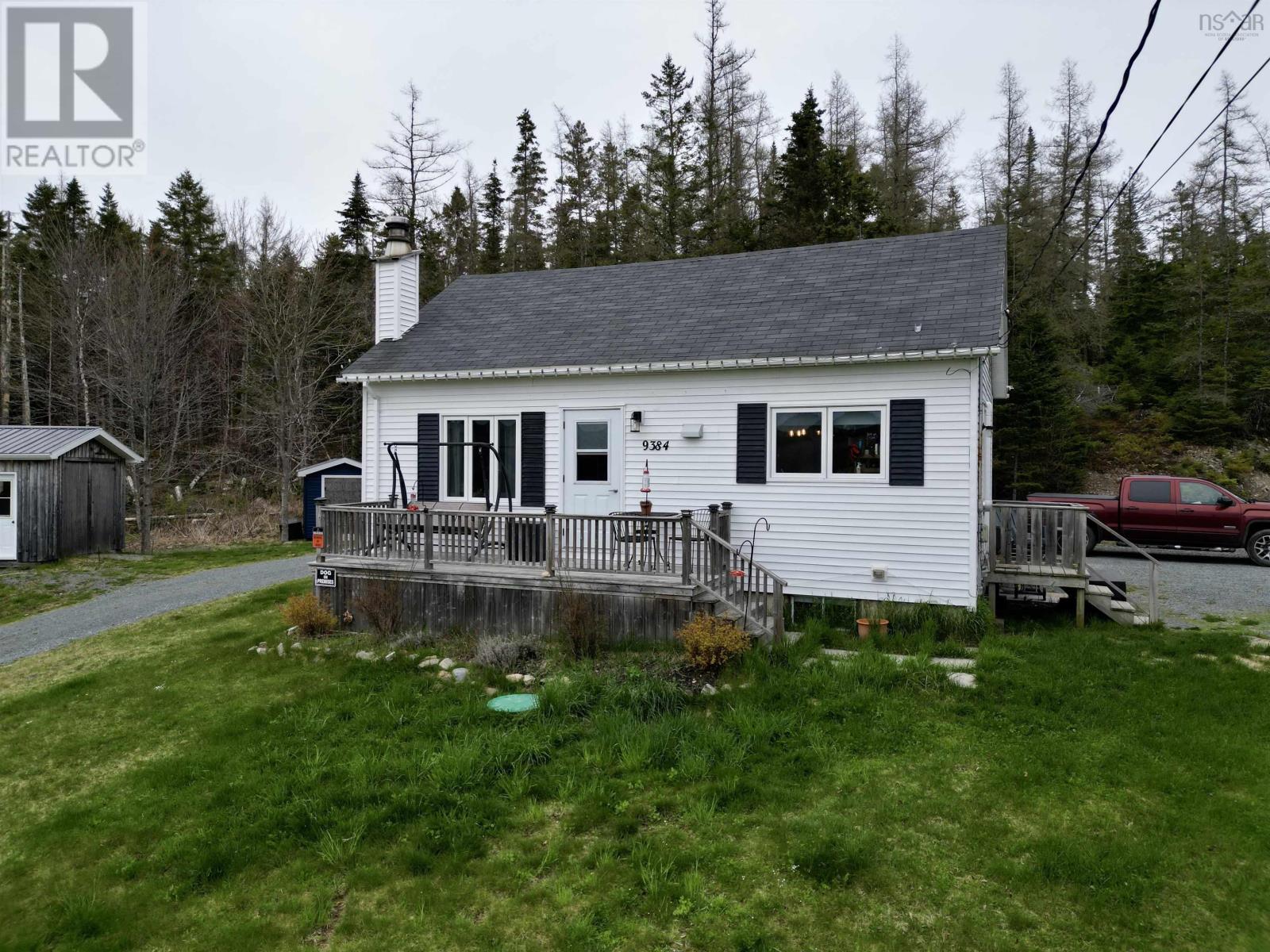 9384 Highway 7 Property Photo 1