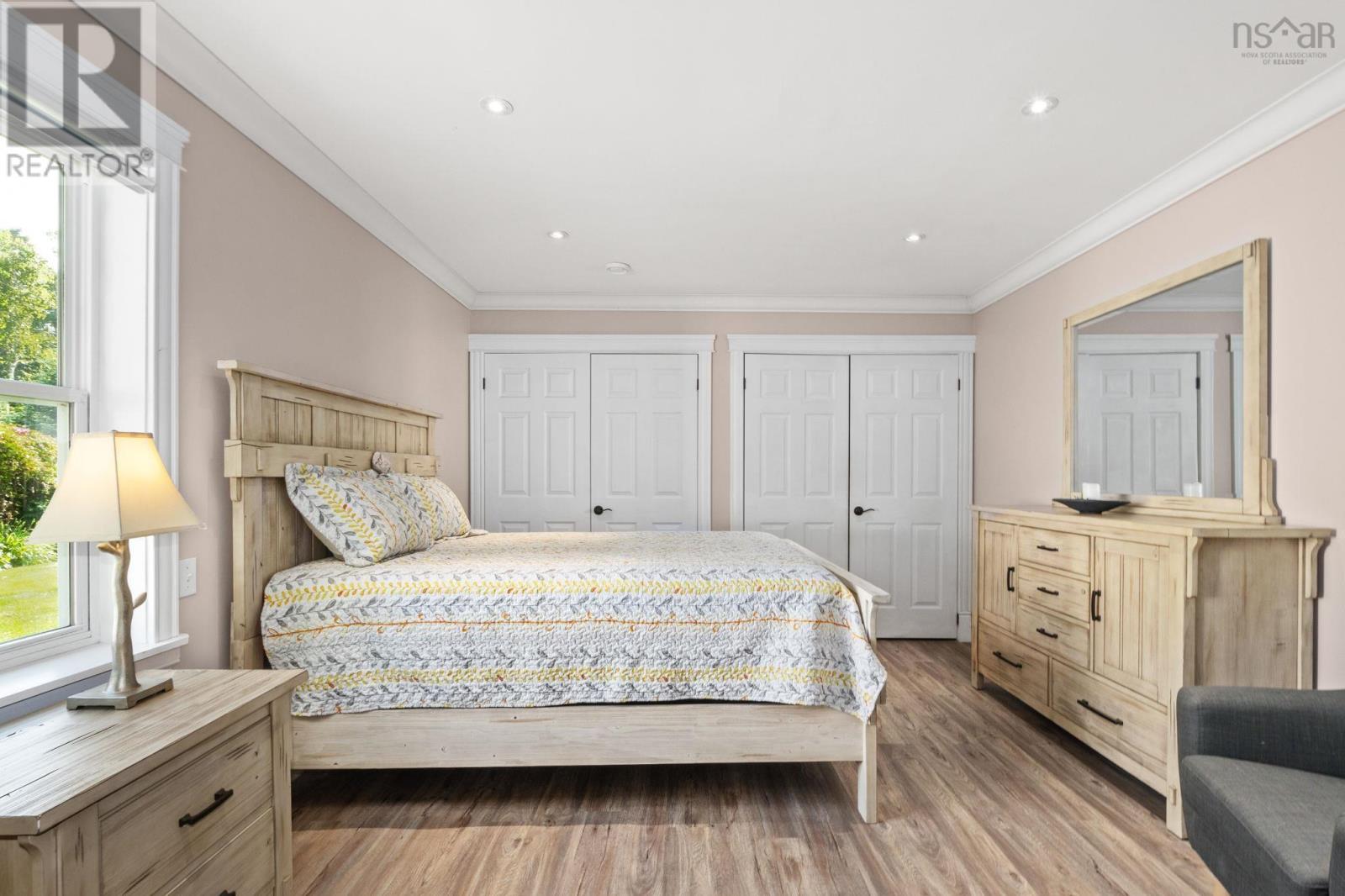 6 Spruce Lane Property Photo 30