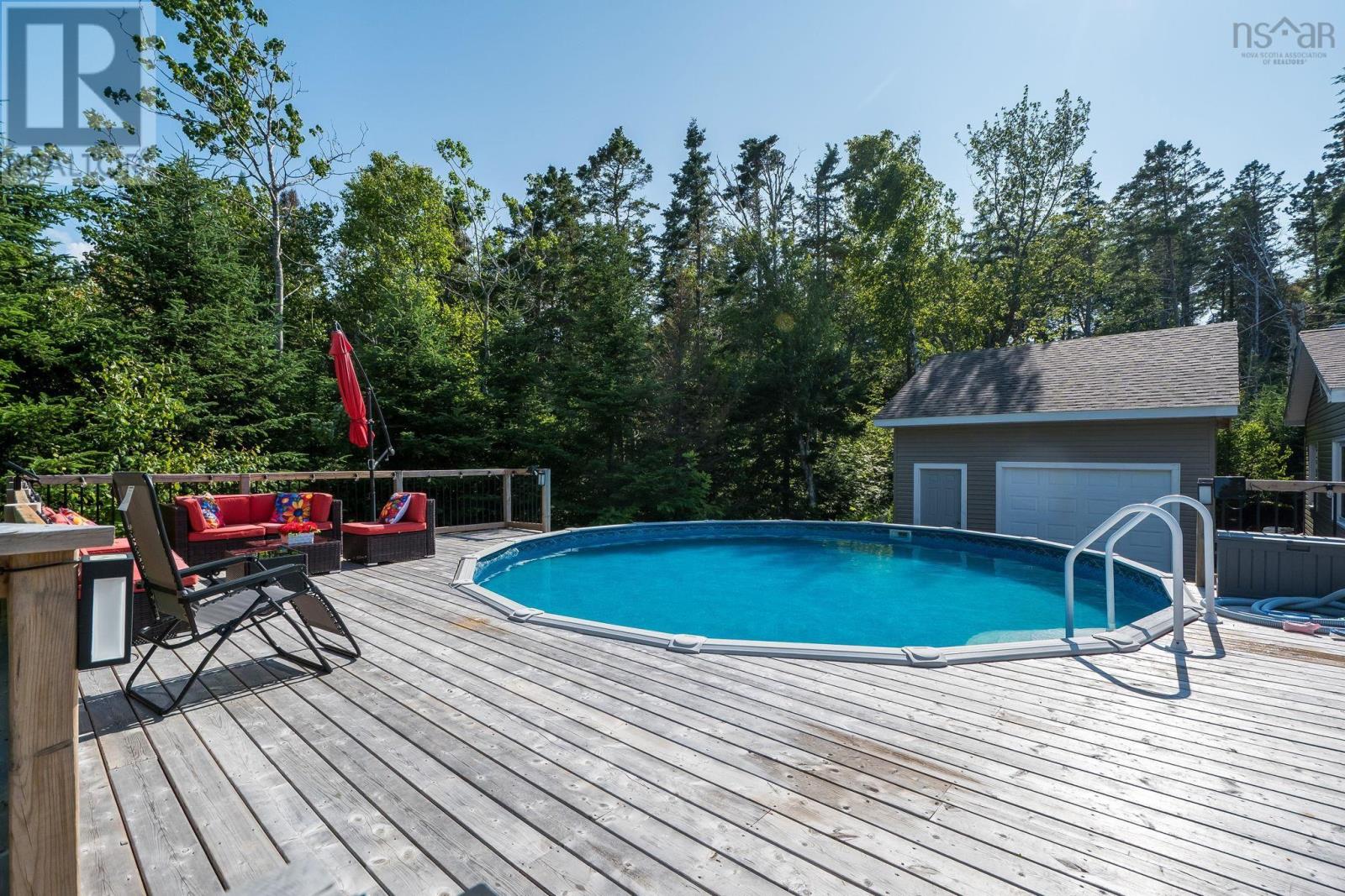 6 Spruce Lane Property Photo 42