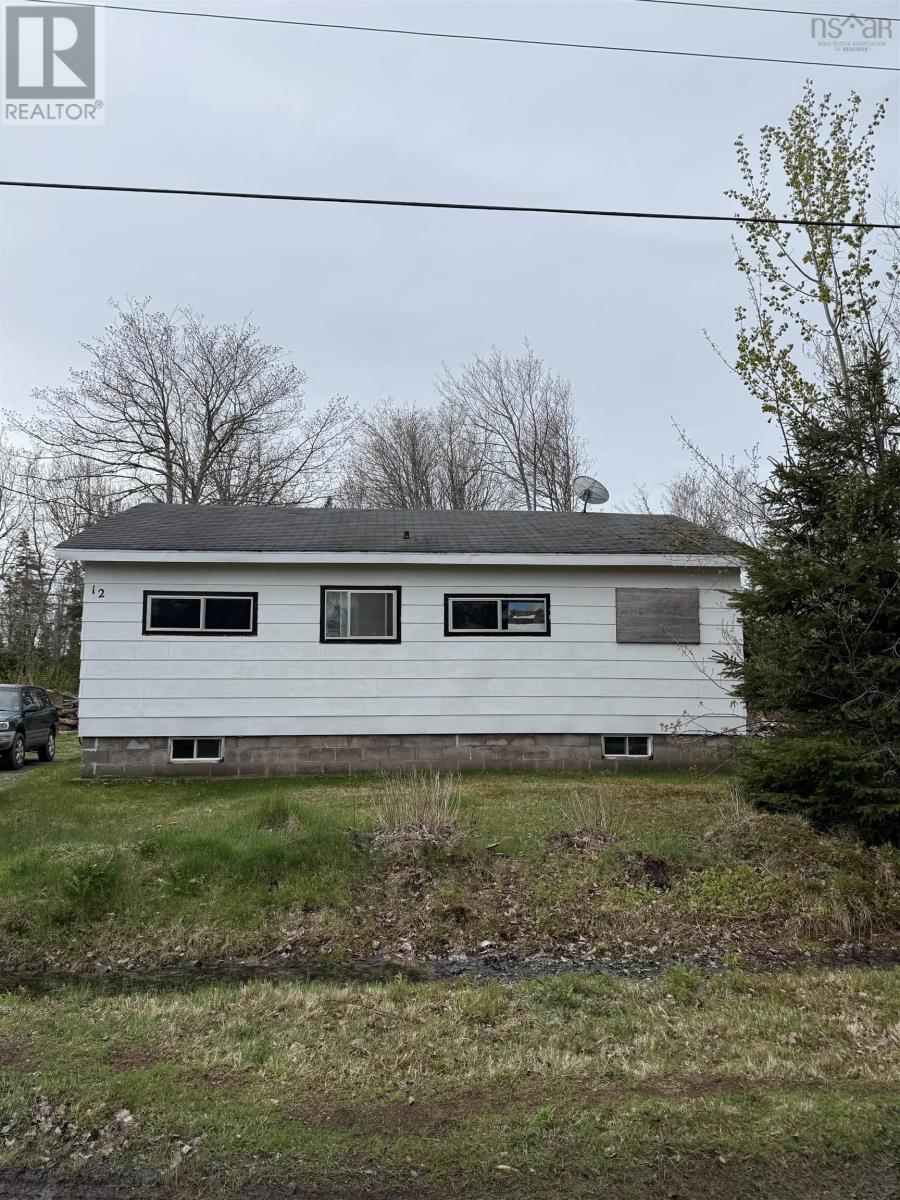 12 Cedar Lane Lane Property Photo 2