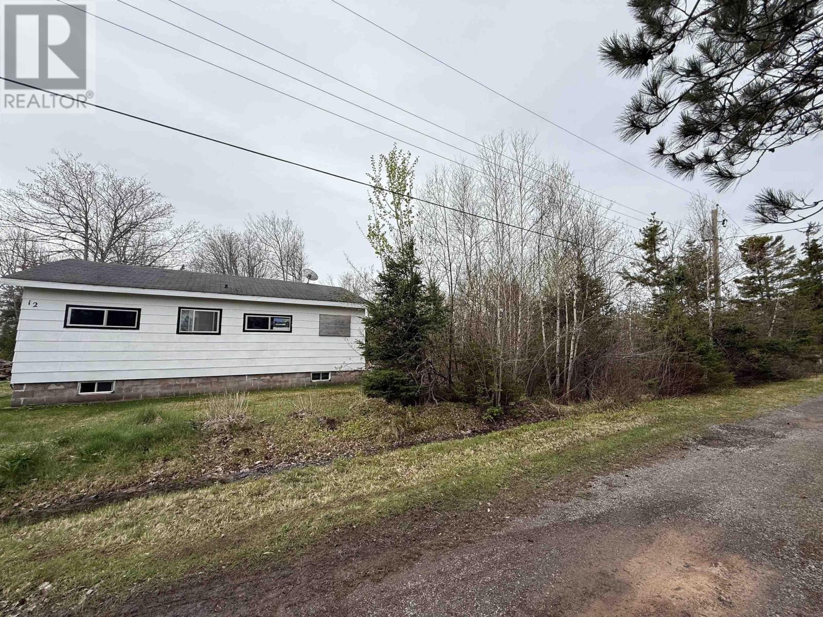 12 Cedar Lane Lane Property Photo 3