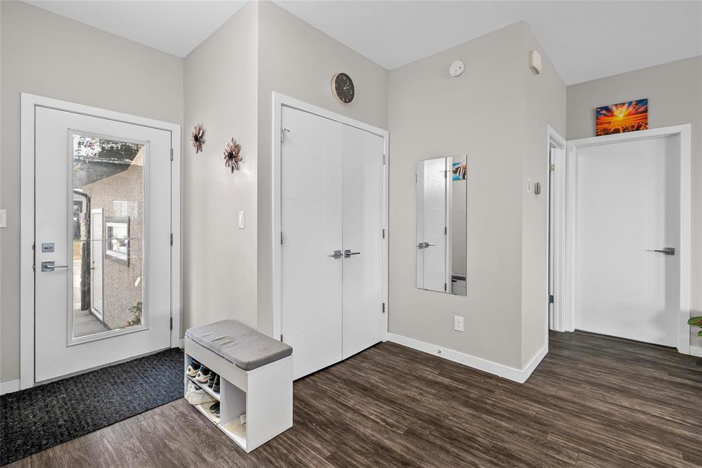 367 Cartesian Gate Property Photo 3