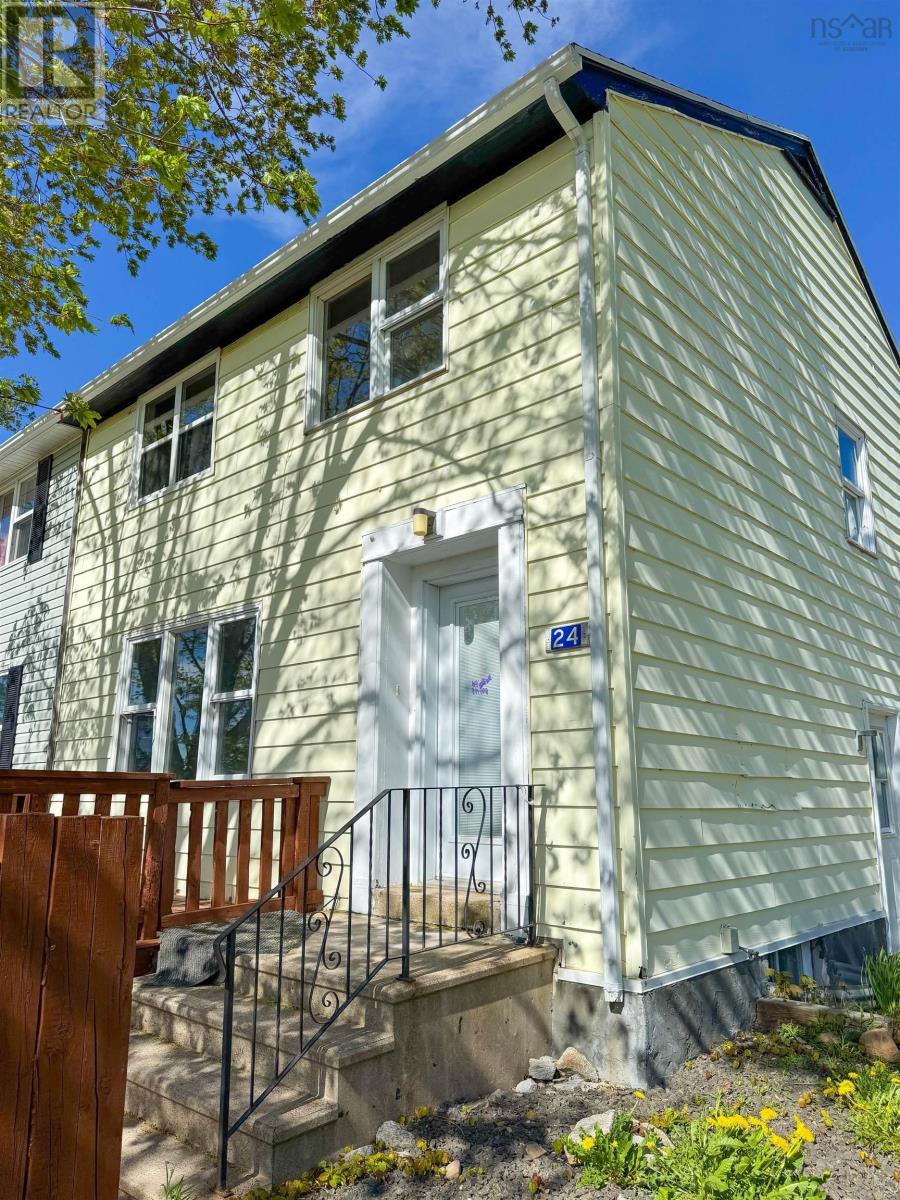24 Hillside Drive Property Photo 2
