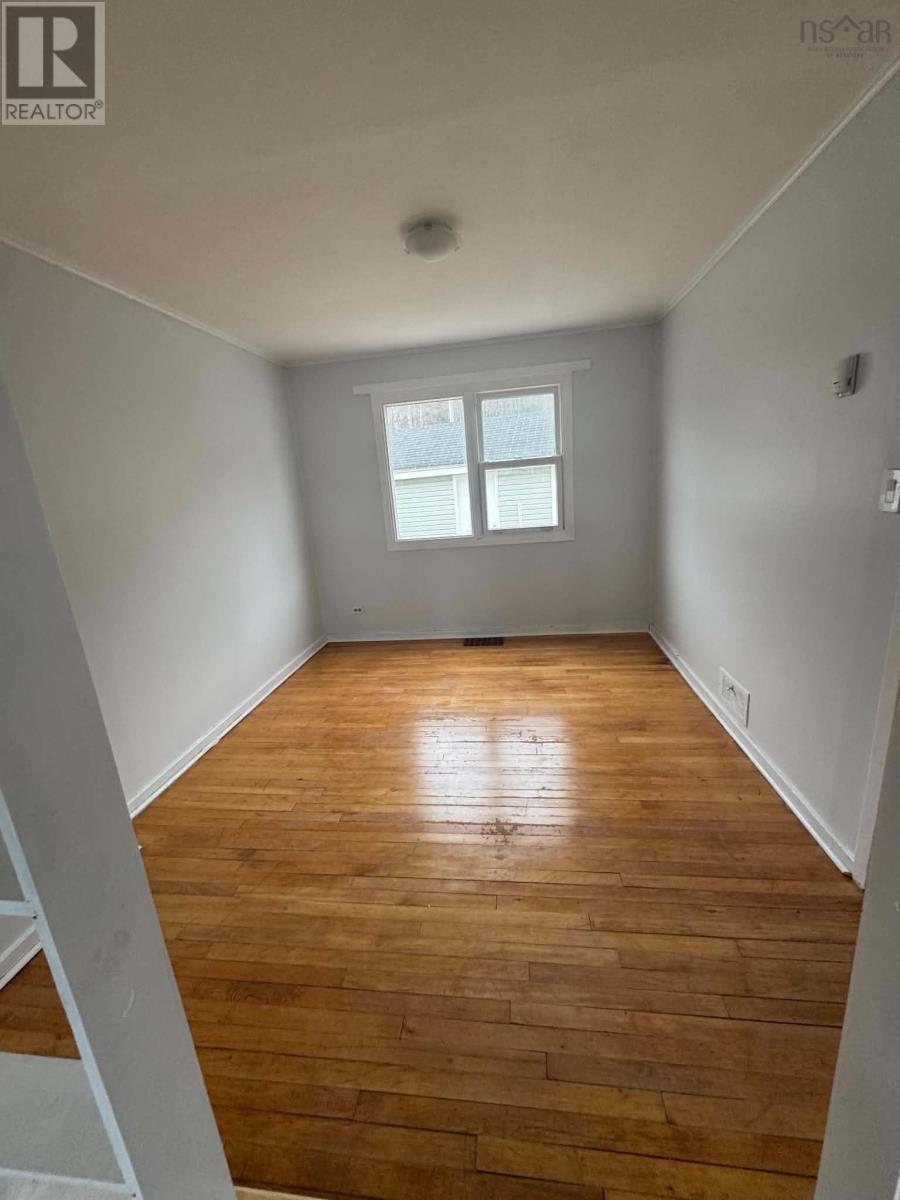 24 Hillside Drive Property Photo 9