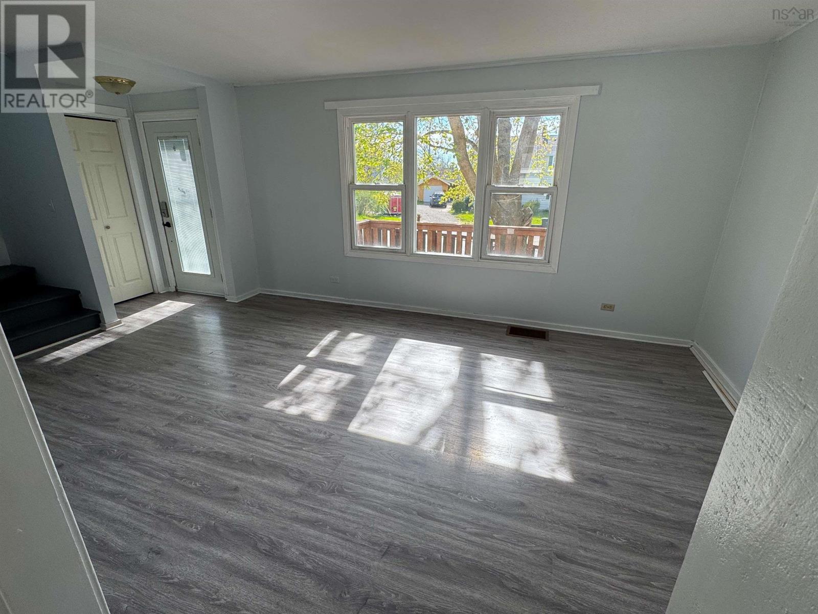 24 Hillside Drive Property Photo 10