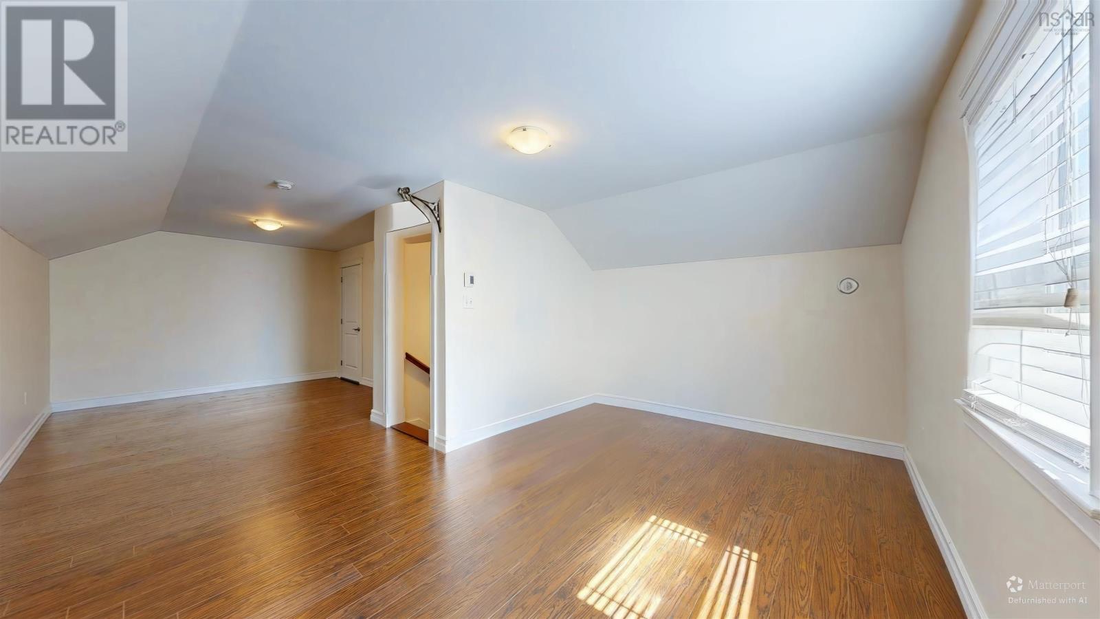 14 Roundhouse Drive Property Photo 30