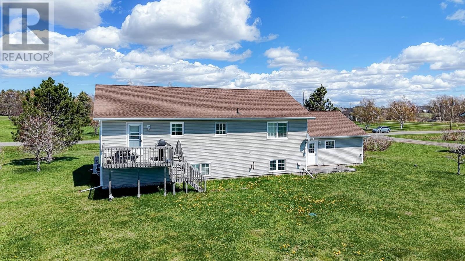 287 Richard Douglas Drive Property Photo 3