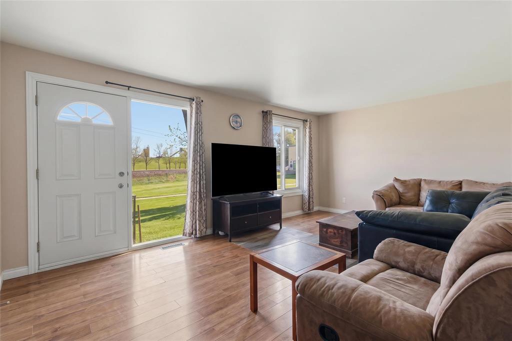 628 Herbert Avenue Property Photo 3