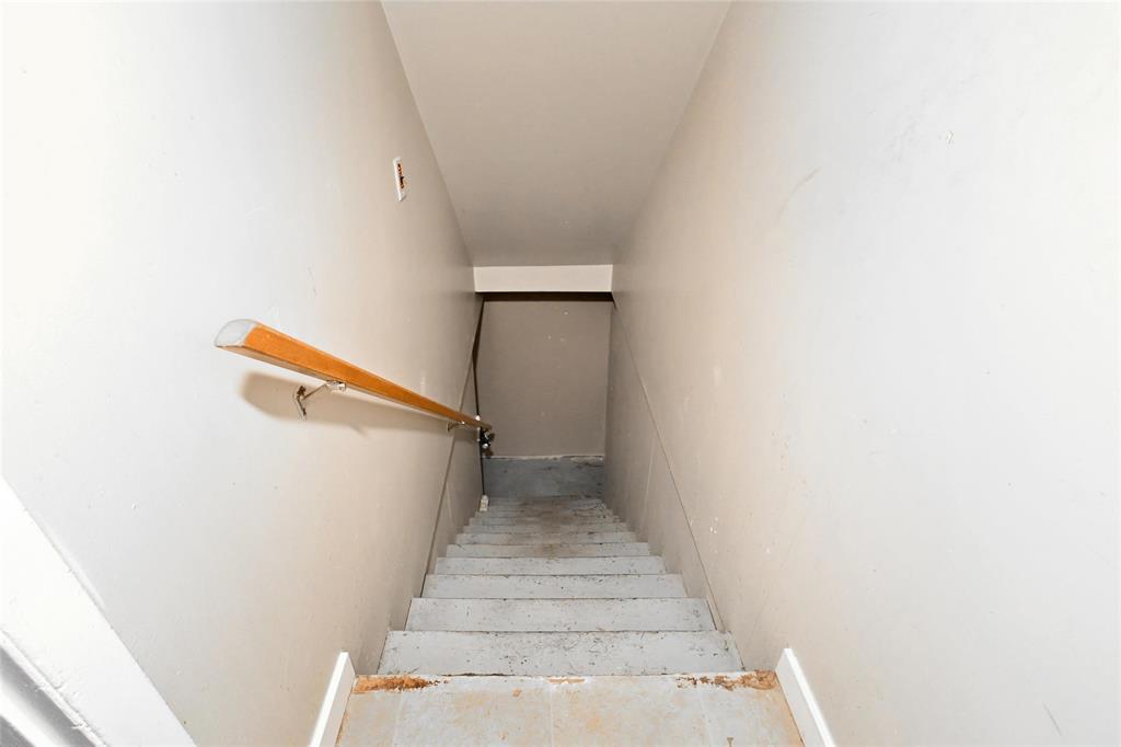 628 Herbert Avenue Property Photo 15