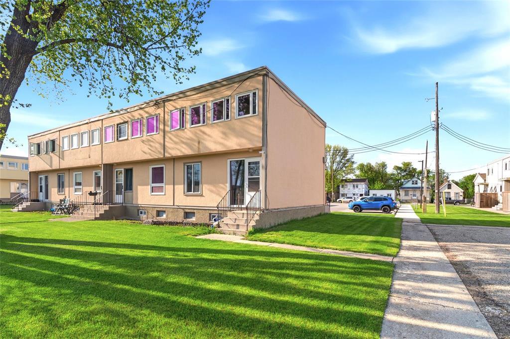 628 Herbert Avenue Property Photo 19