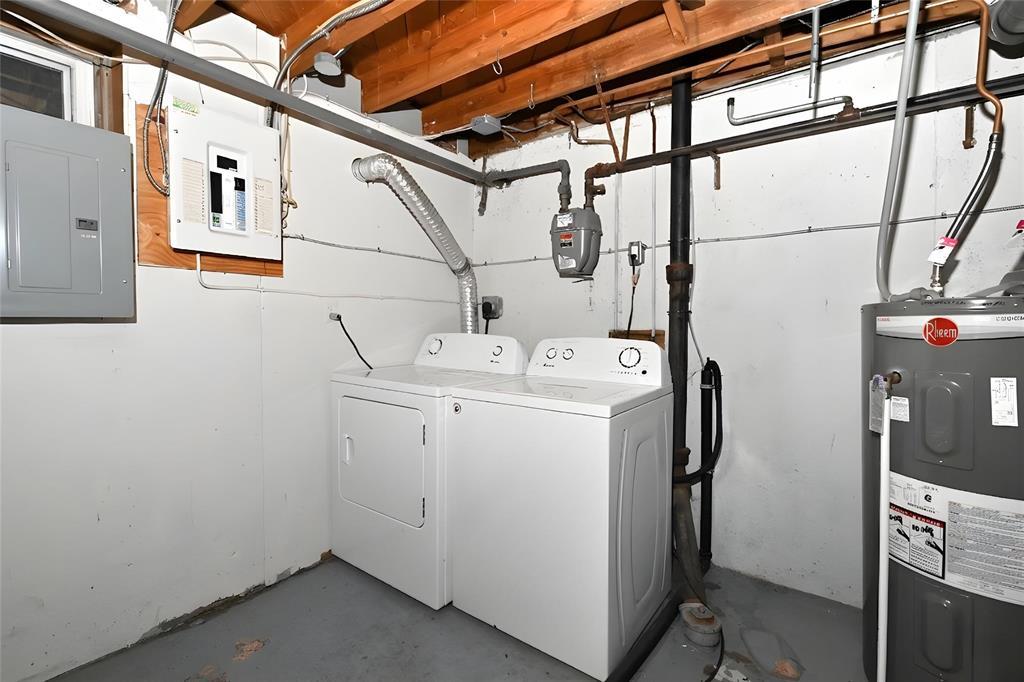 646 Herbert Avenue Property Photo 16