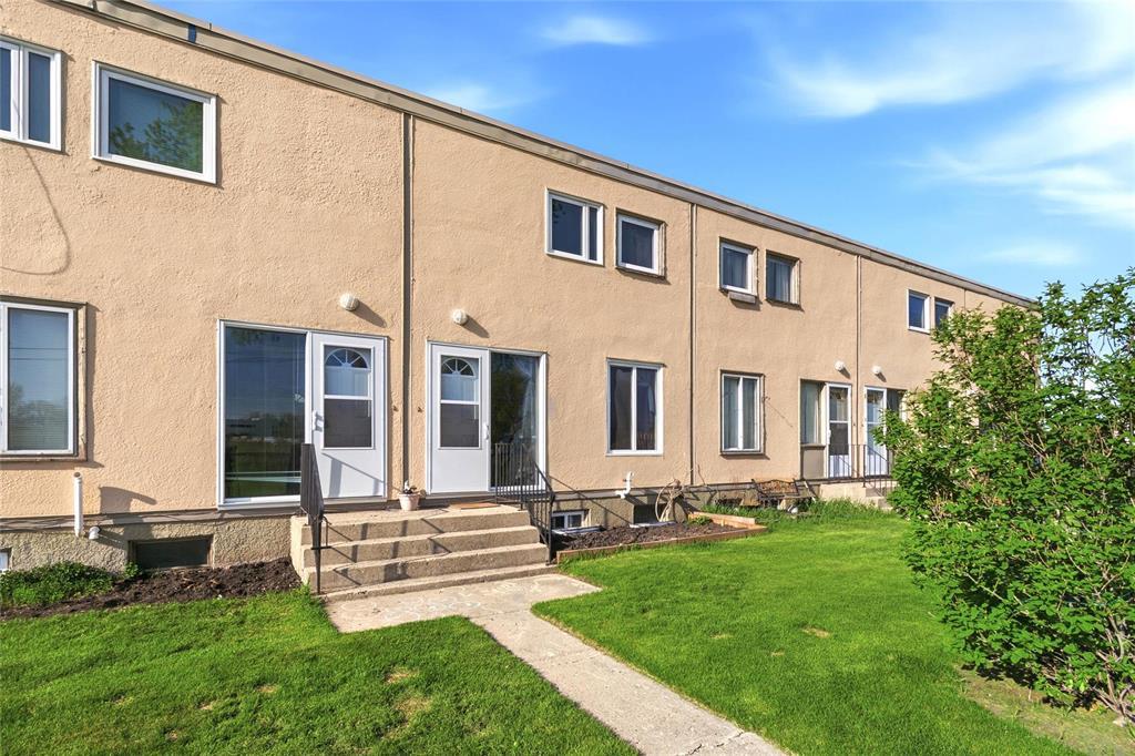 646 Herbert Avenue Property Photo 18