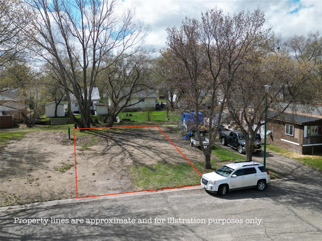 2 Gardner Drive Property Photo 1
