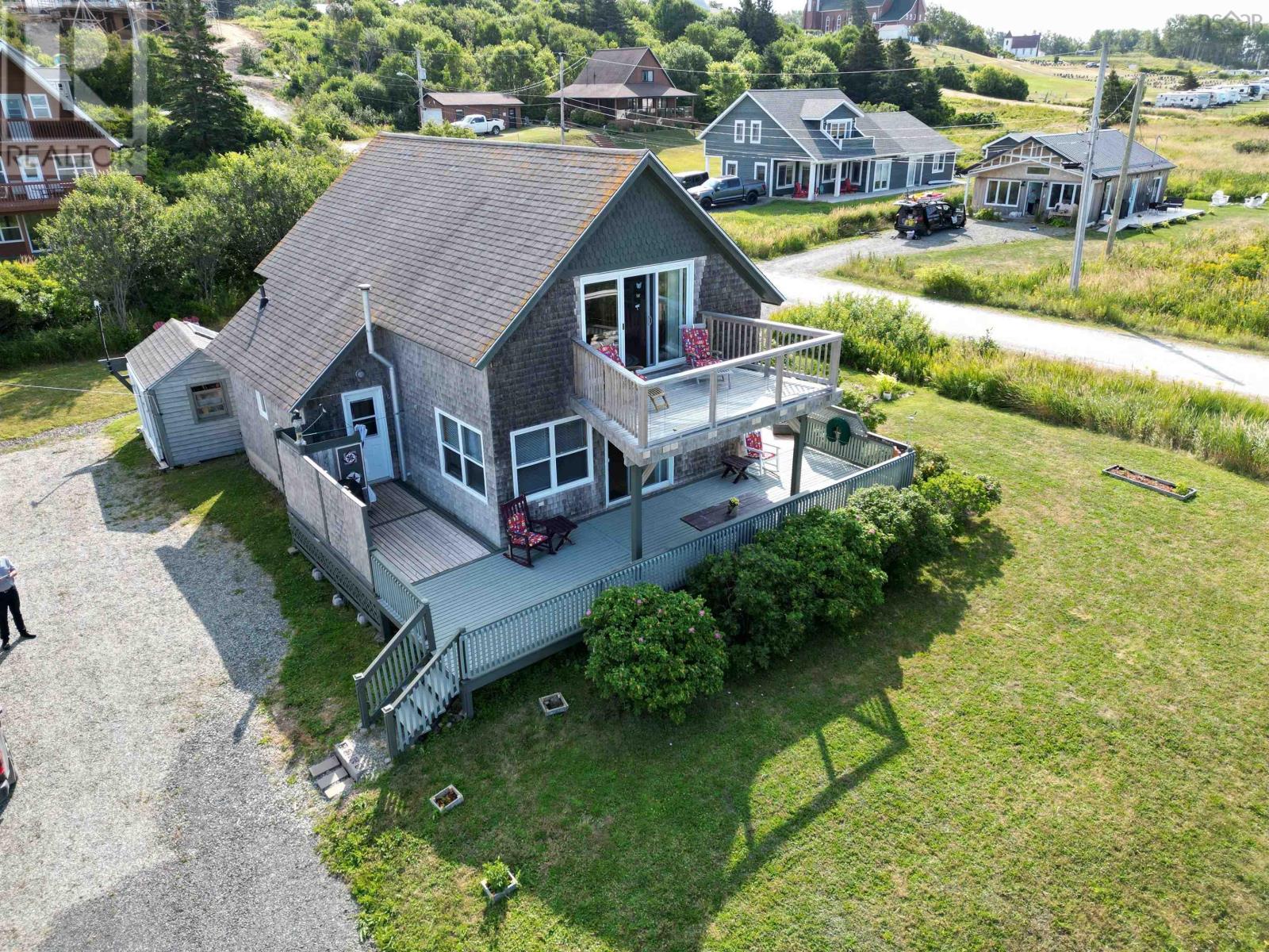 1 Bayberry Road Property Photo 1