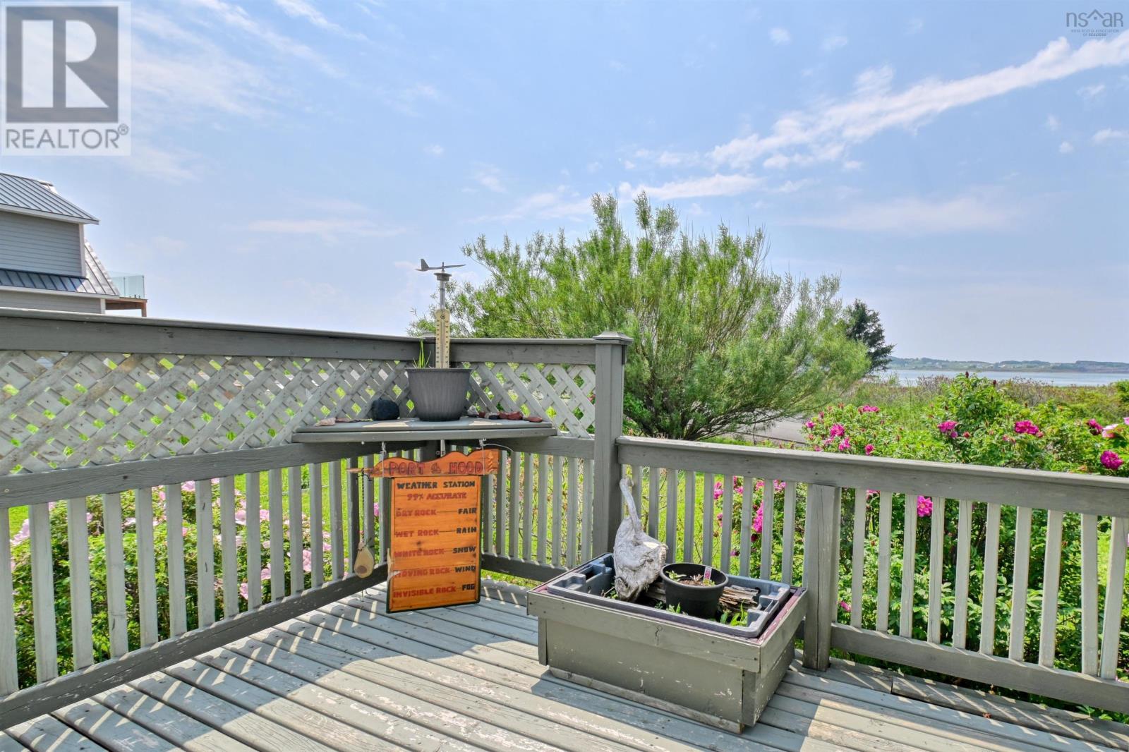 1 Bayberry Road Property Photo 16