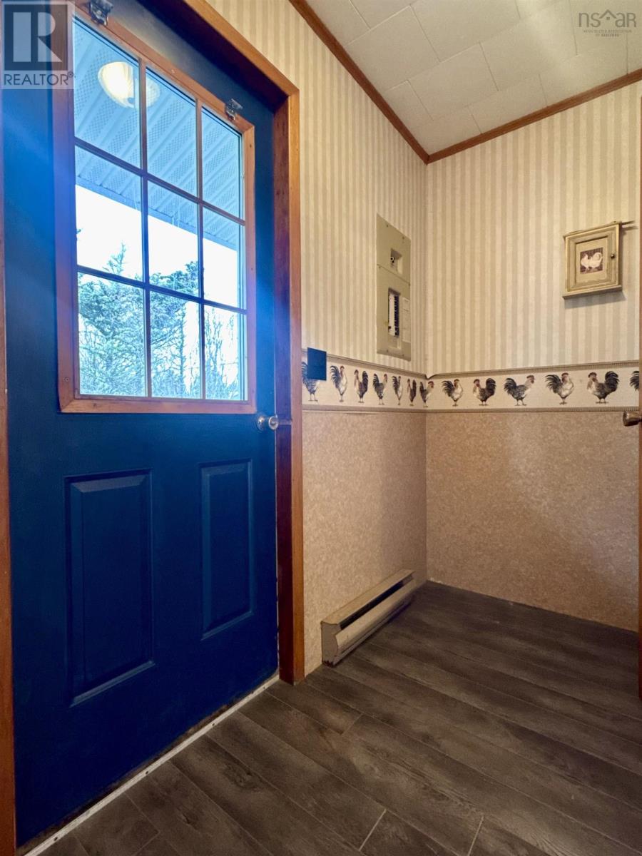 268 Stoney Island Road Property Photo 17