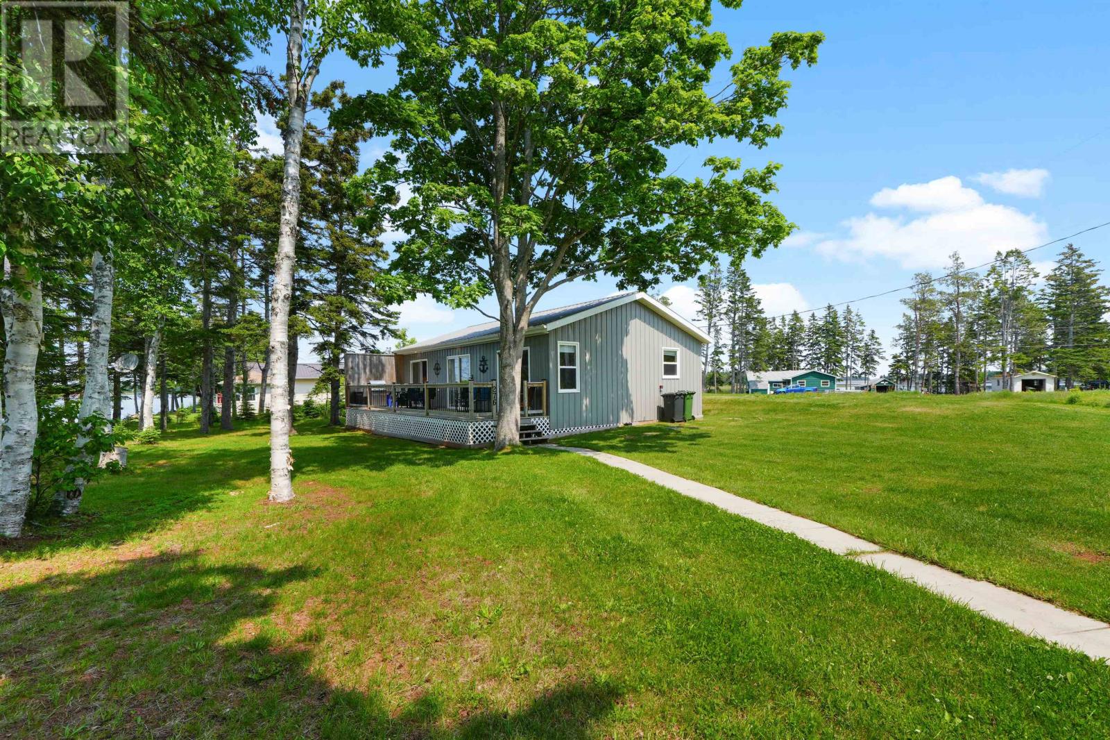 288 Spruce Way Property Photo 38