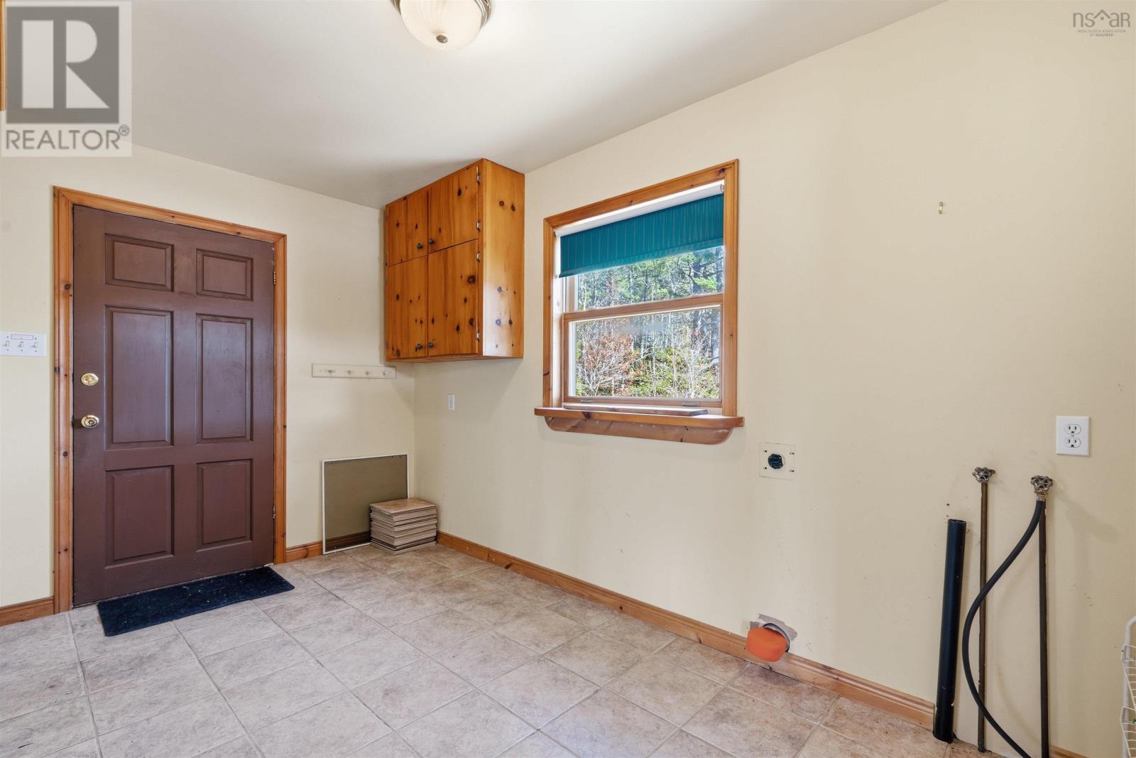 1471 Medway River Road Property Photo 4