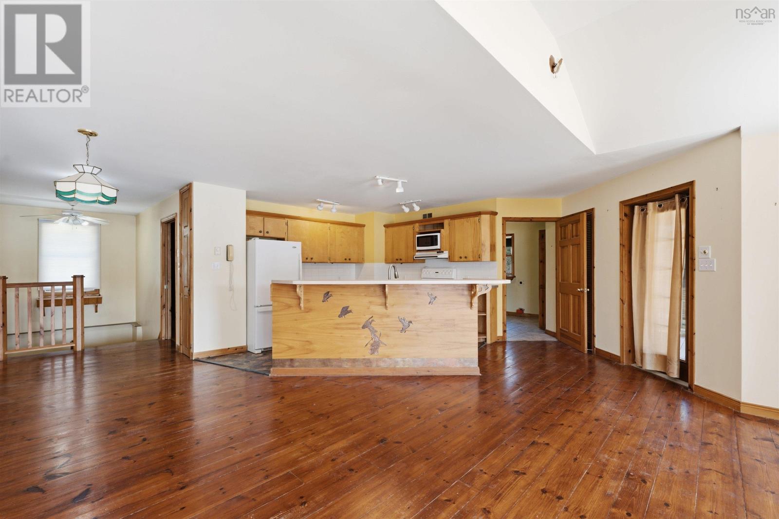 1471 Medway River Road Property Photo 9