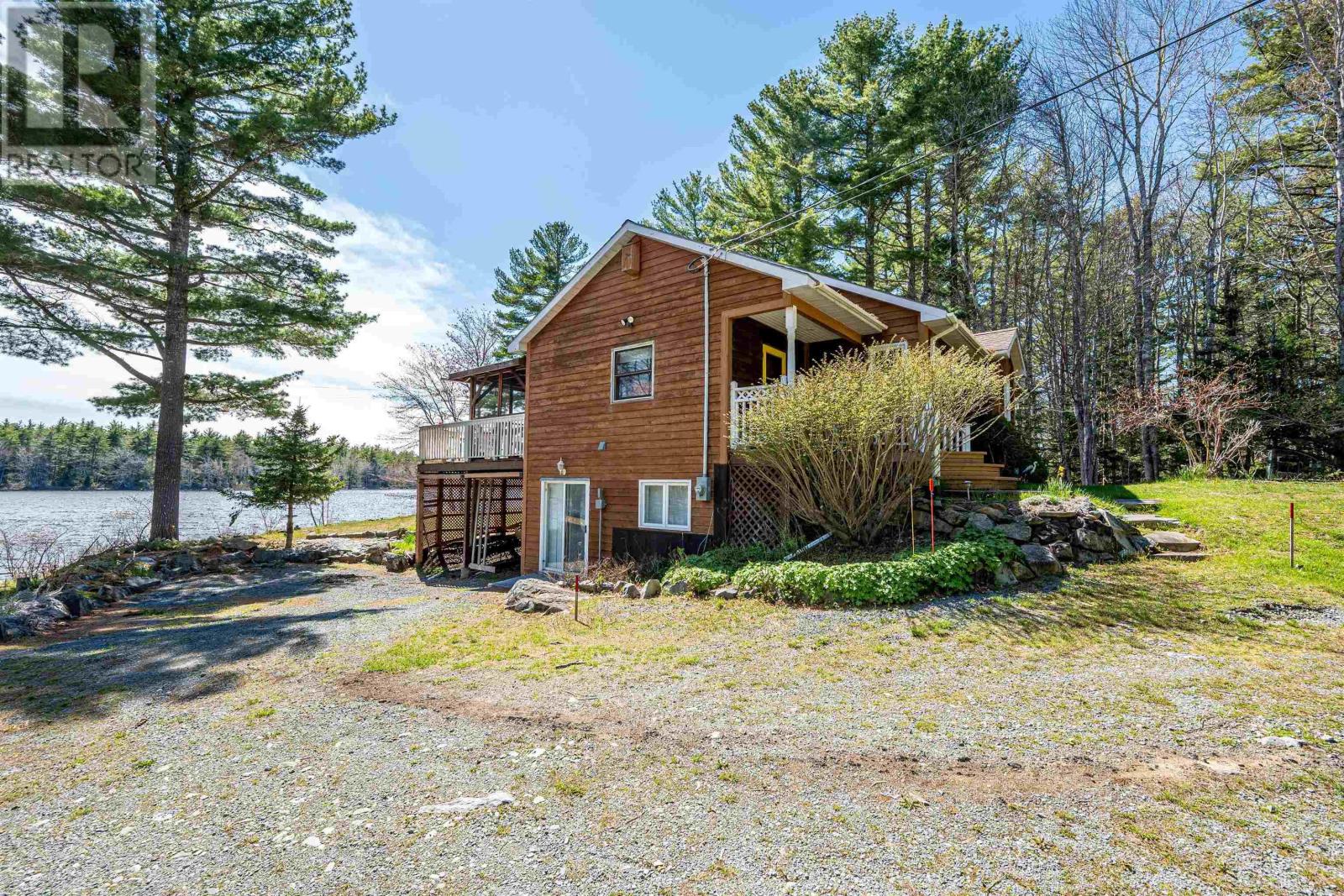 1471 Medway River Road Property Photo 40