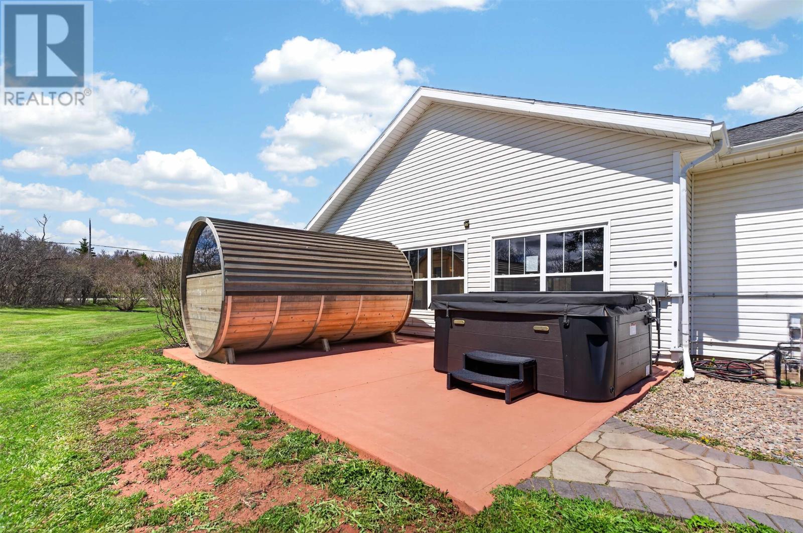 7910 Cavendish Road Property Photo 15