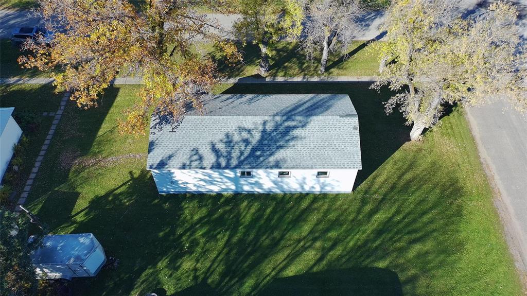 230 2nd Avenue Property Photo 3
