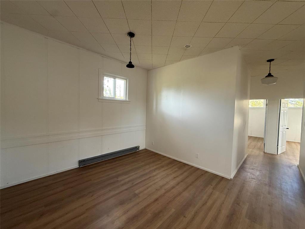 230 2nd Avenue Property Photo 5