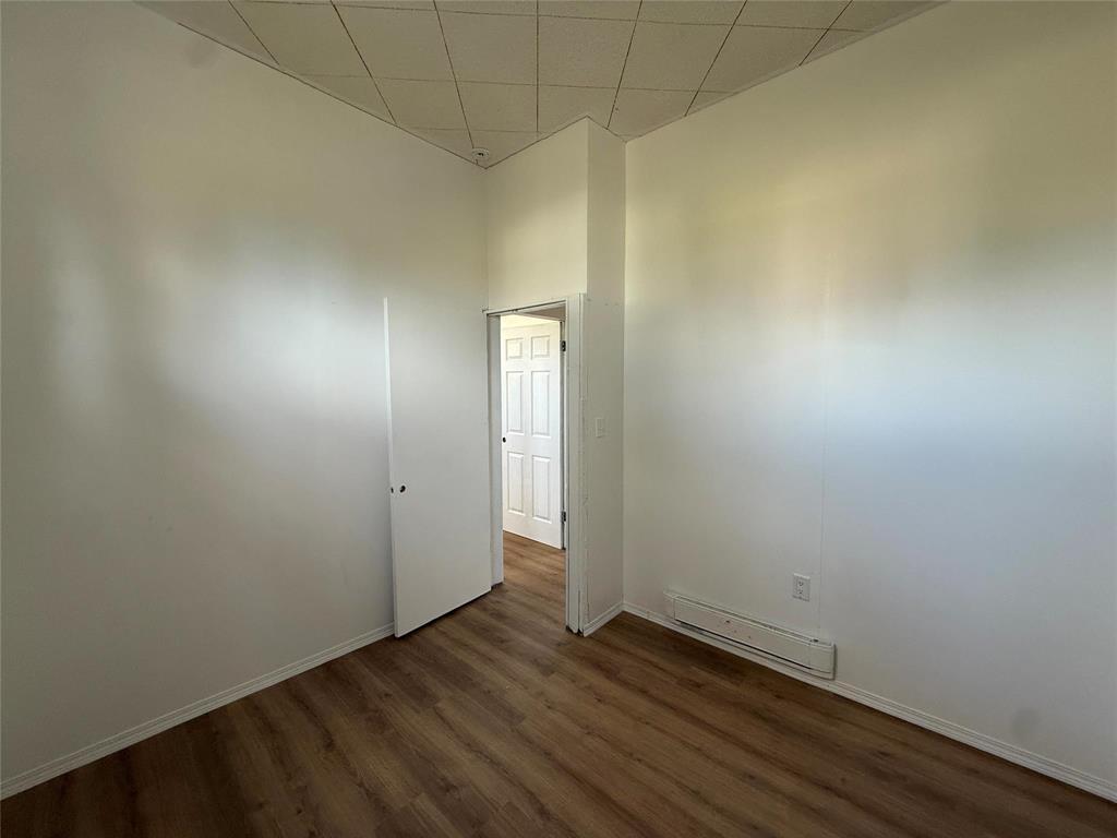 230 2nd Avenue Property Photo 20