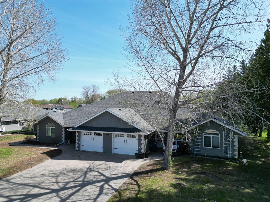 116 Scarth Drive Property Photo 3