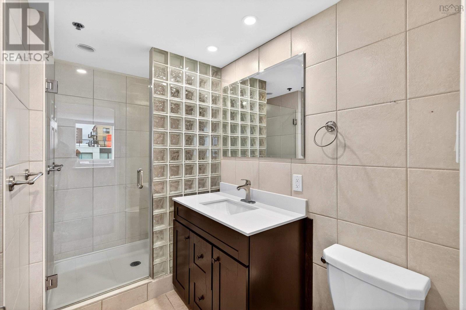 1101 1465 Brenton Street Property Photo 20