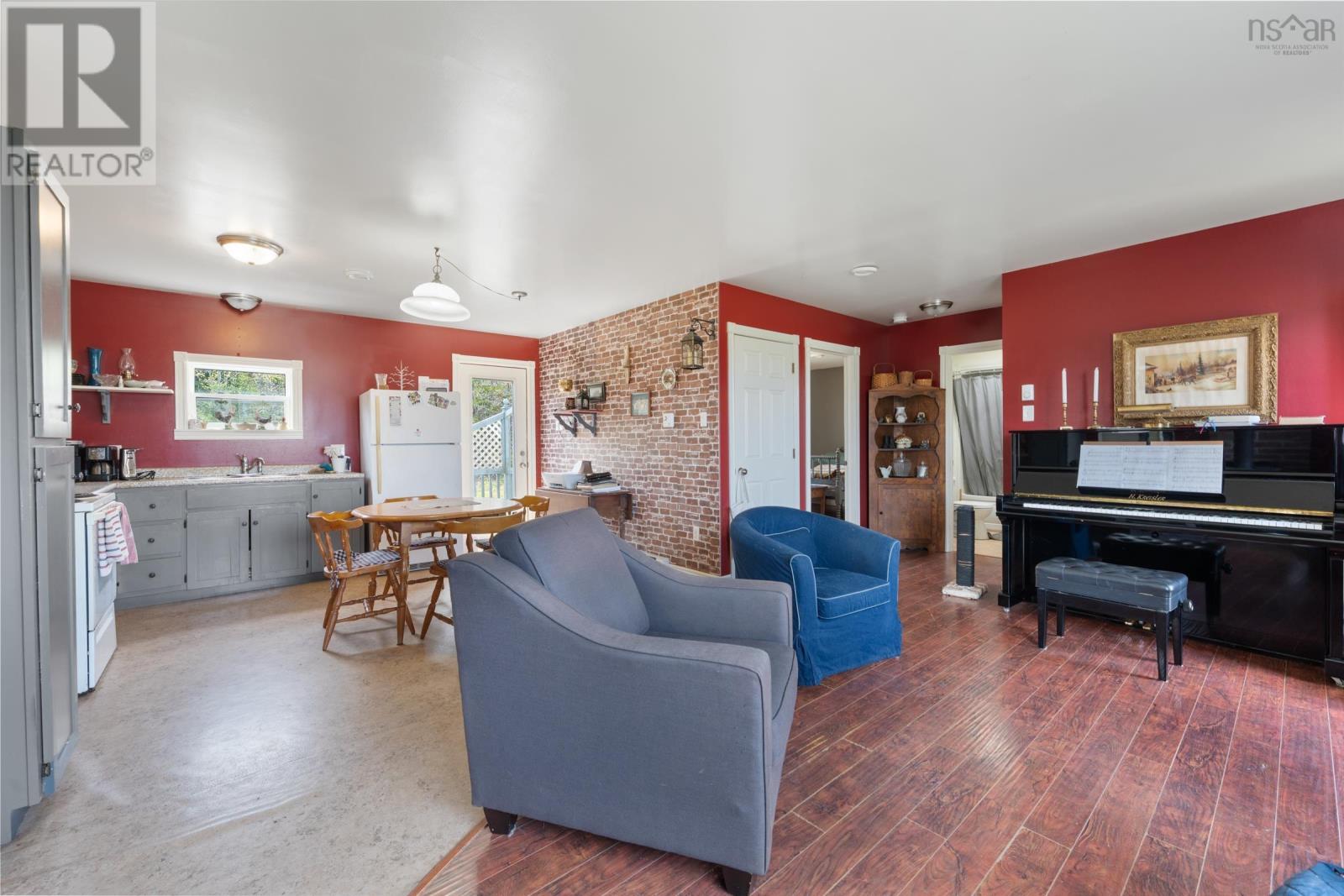 28 Longley Mountain Road Property Photo 8
