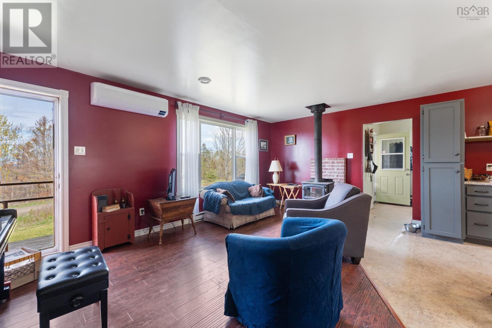 28 Longley Mountain Road Property Photo 10