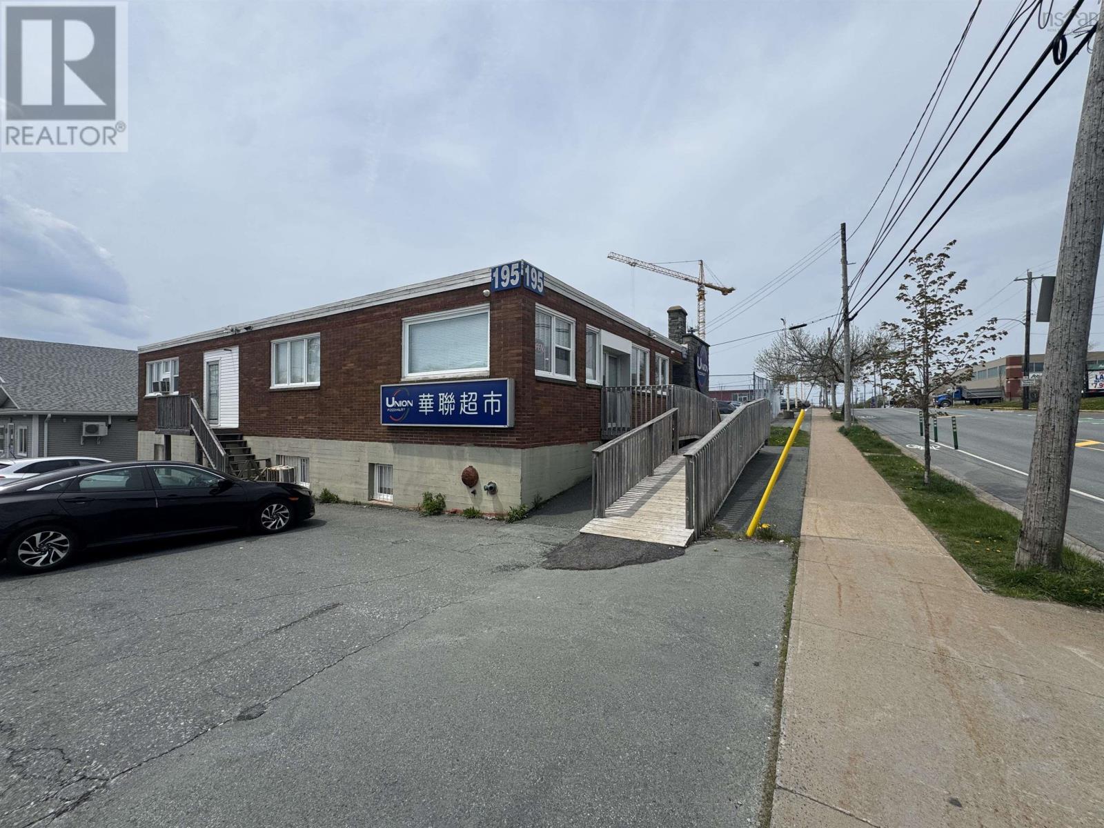 195 Wyse Road Property Photo 3