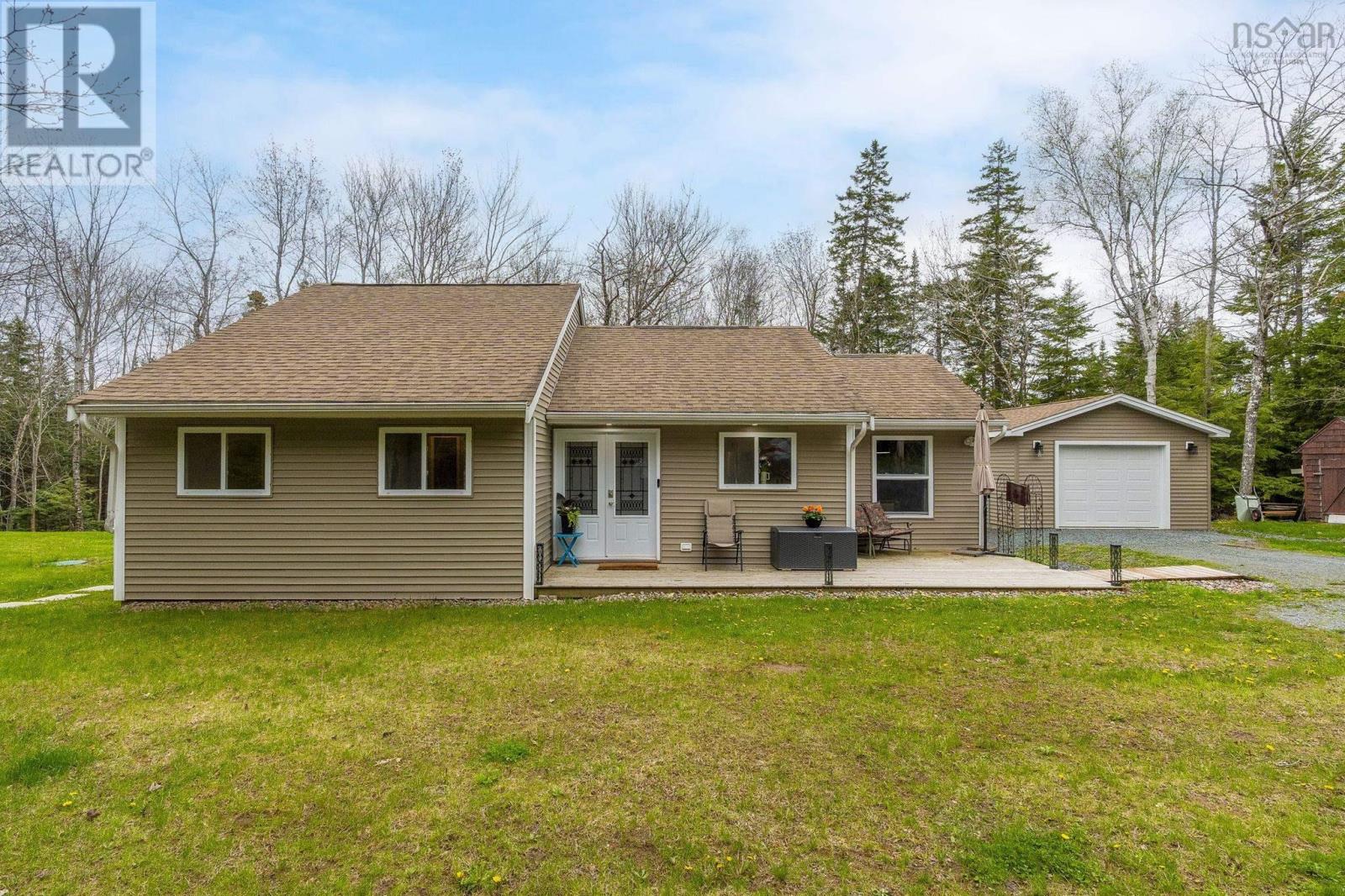 9 Belmore Dr