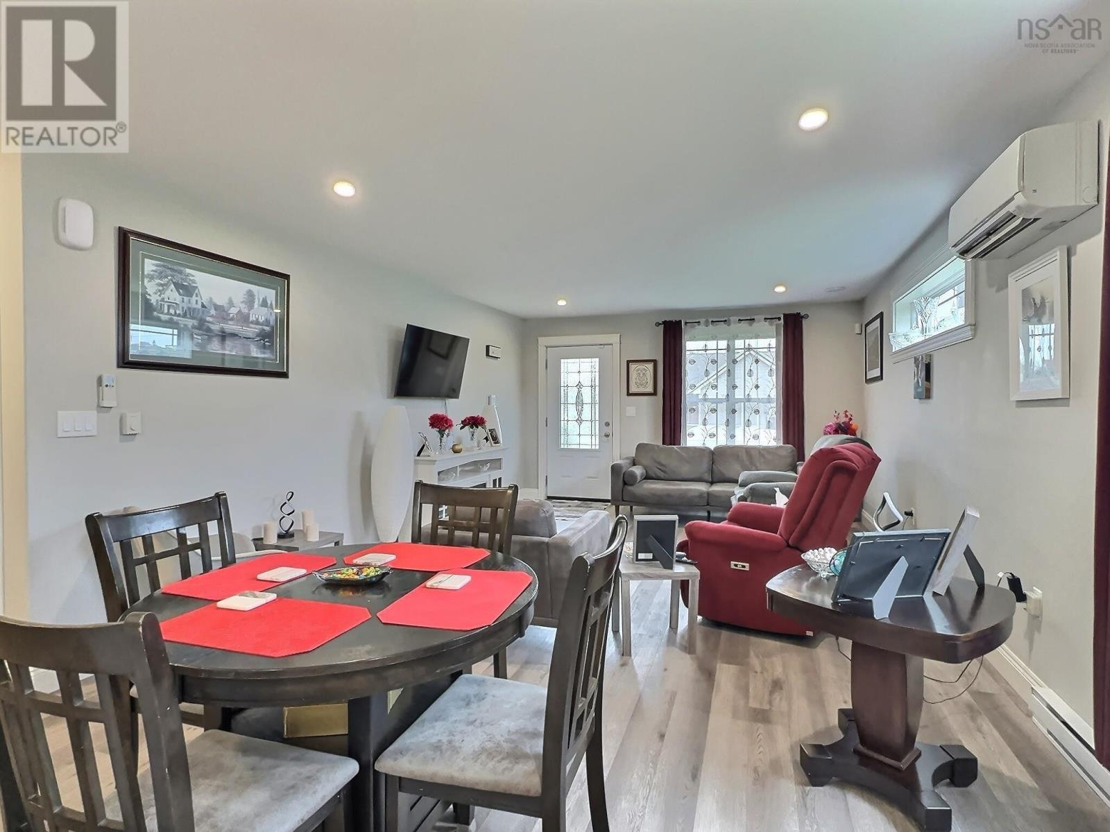24 Eagleview Drive Property Photo 5