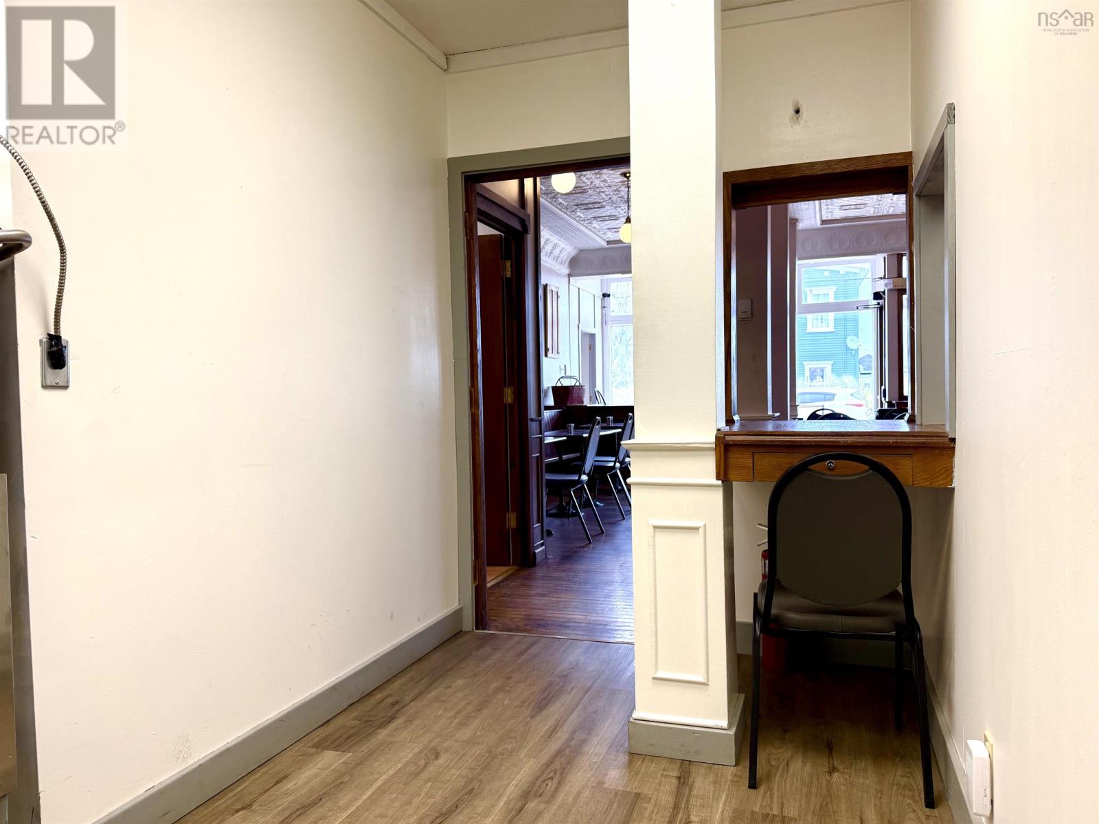152 Main Street Property Photo 15