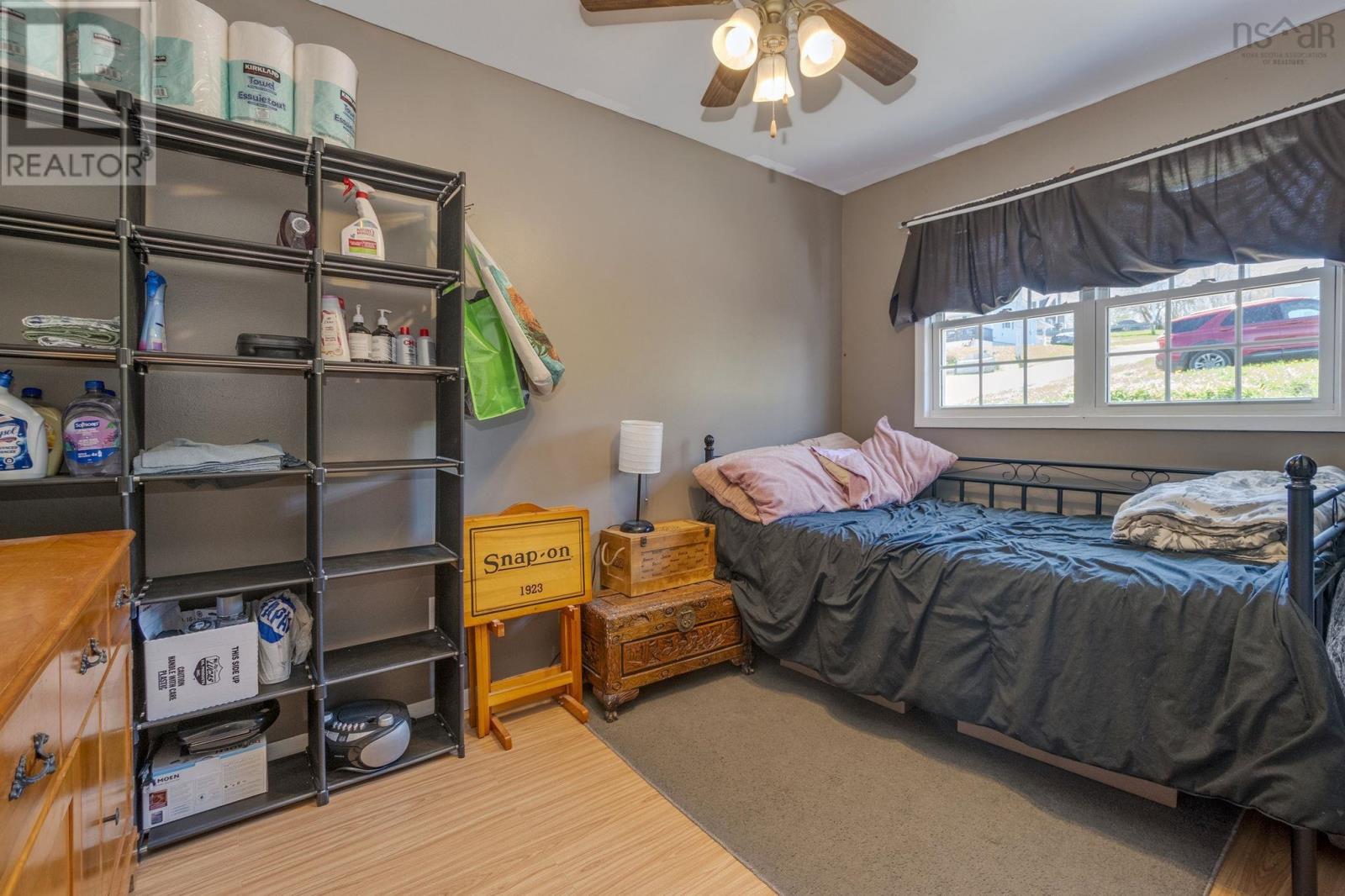 7 Dale Avenue Property Photo 16
