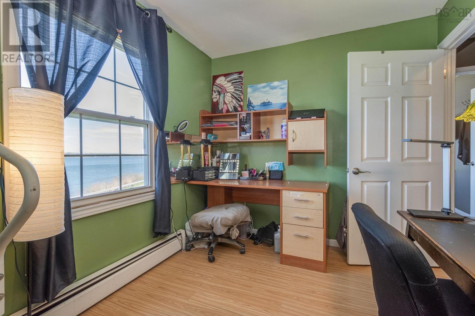 7 Dale Avenue Property Photo 17