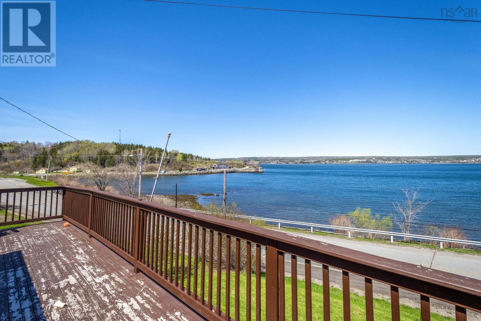 7 Dale Avenue Property Photo 21