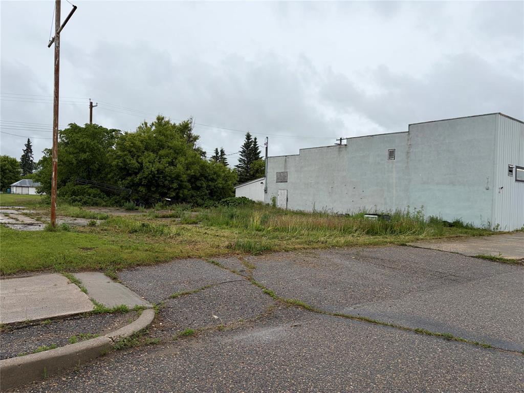 130 Main Street Property Photo 2