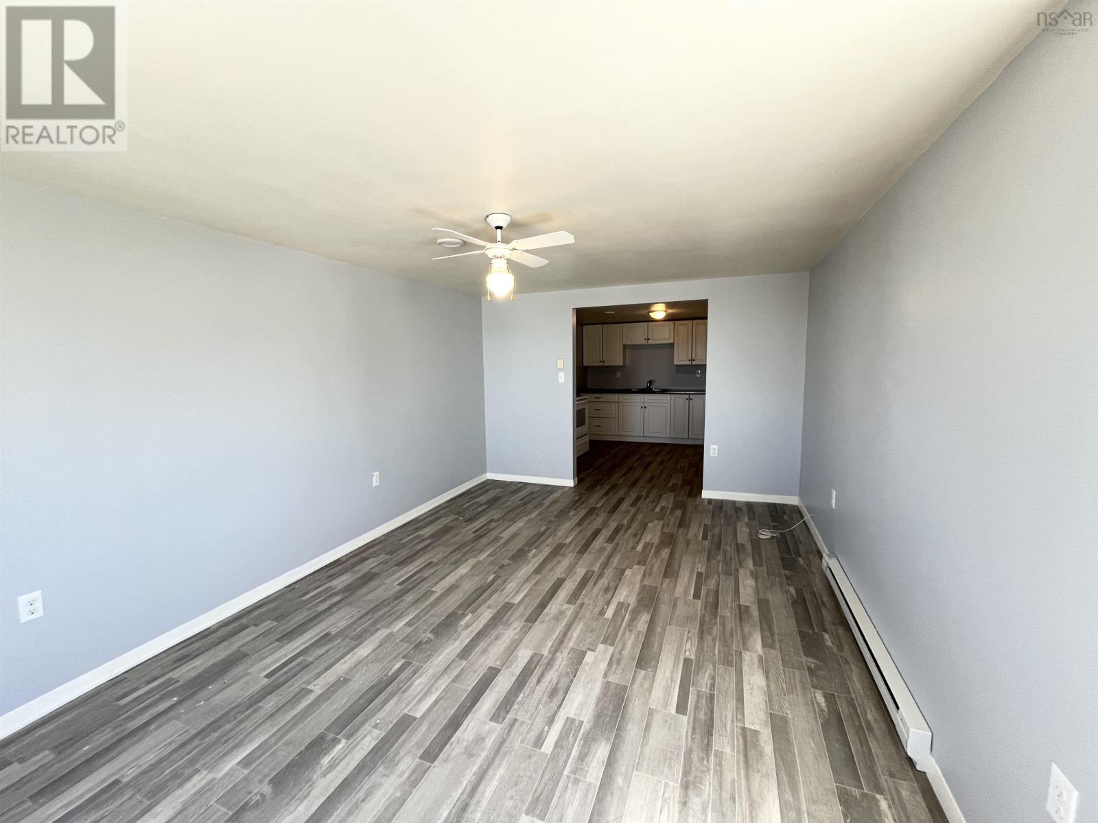 2739 Main Street Property Photo 11