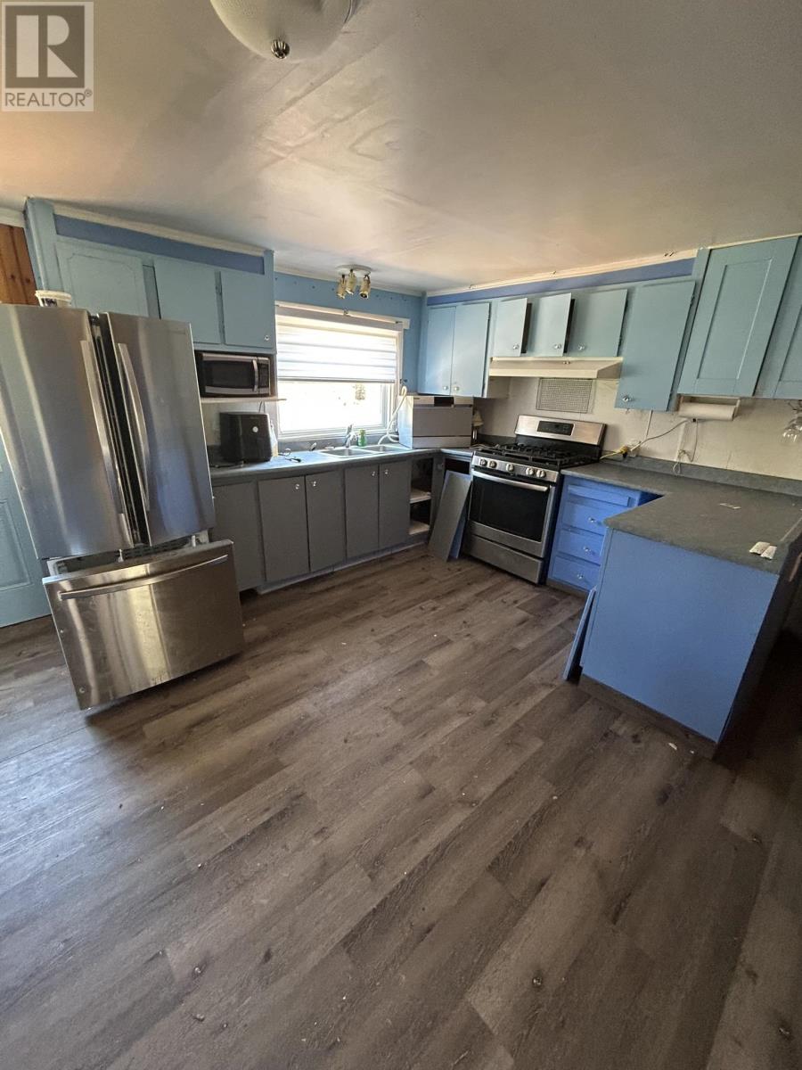 2145 Strathcona Road Property Photo 13