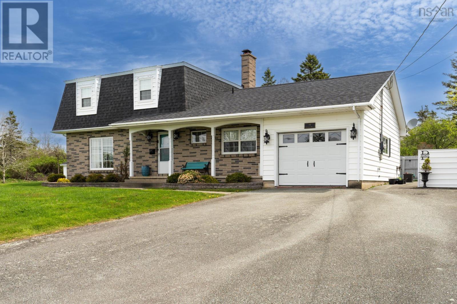 19 Goodwin Drive